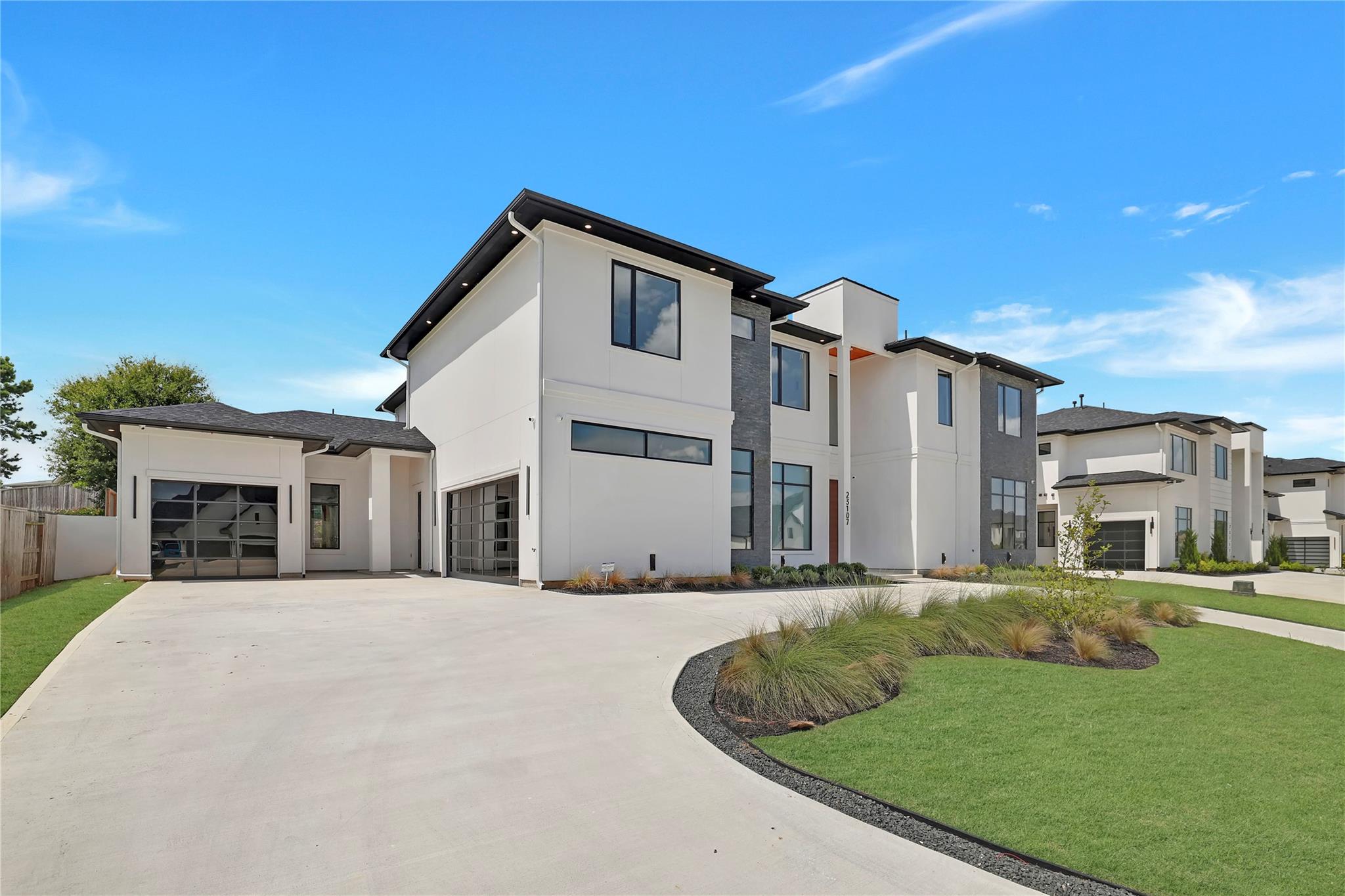 23107 Vista De Tres Lagos Dr, Spring, TX 77389 photo