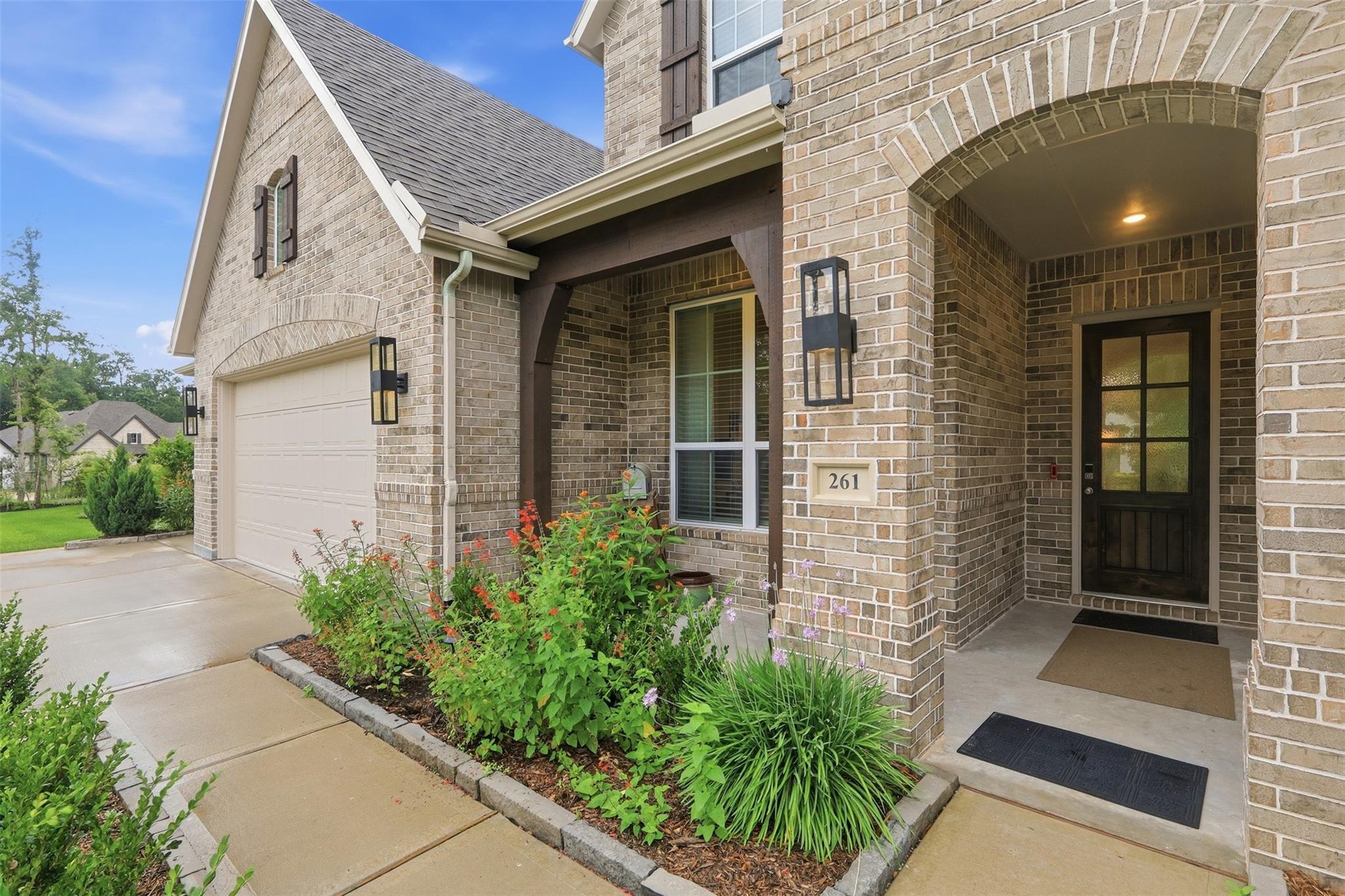 261 Monte Carlo Ln, Montgomery, TX 77316 photo