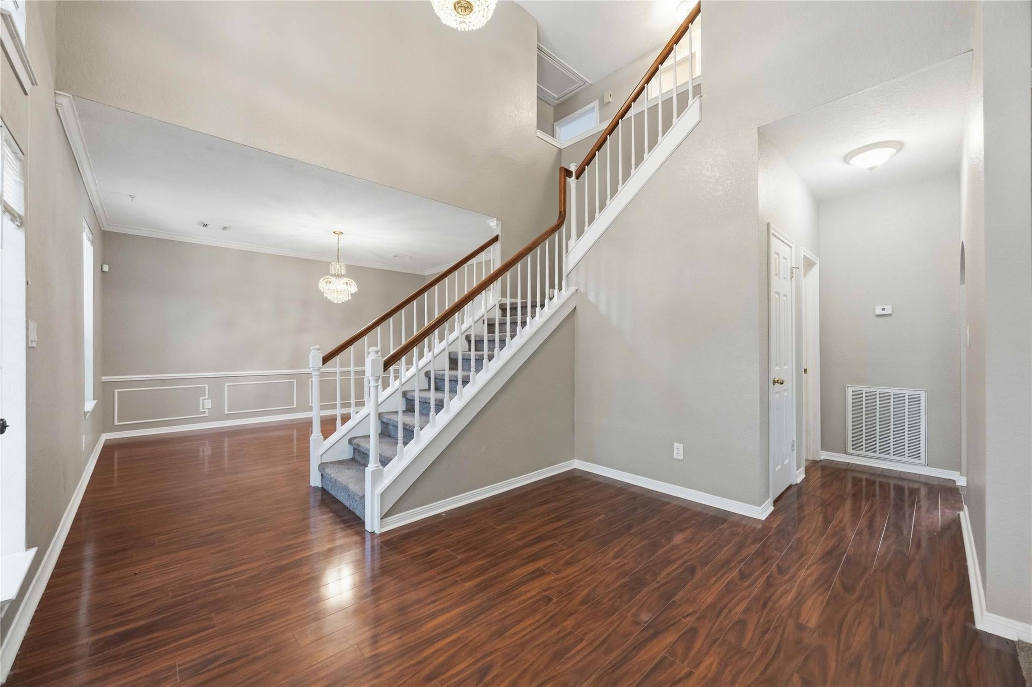 4712 Broadmoor Dr, League City, TX 77573 photo