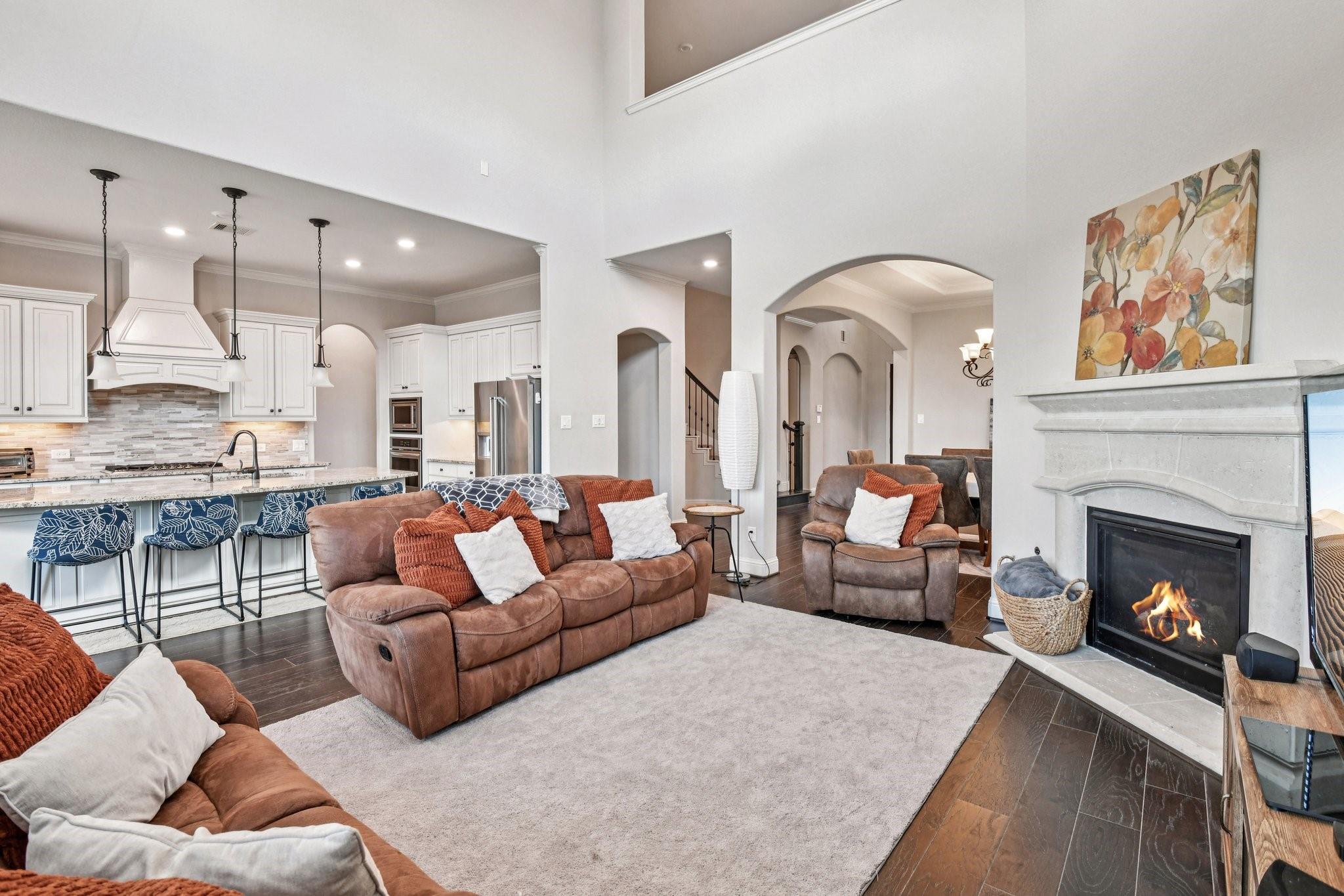 2341 Shallow Creek Ln, Friendswood, TX 77546 photo