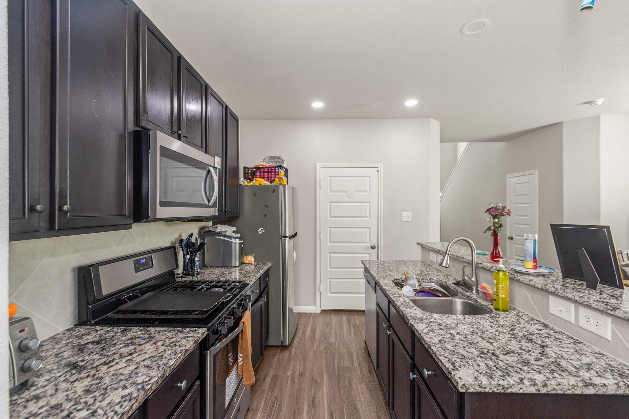2382 Tavo Trail Dr, Conroe, TX 77301