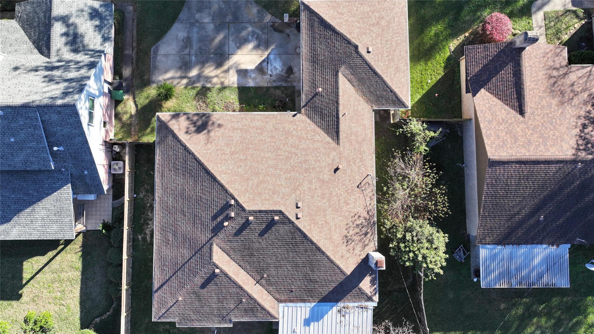 5702 Arncliffe Dr, Houston, TX 77088 photo