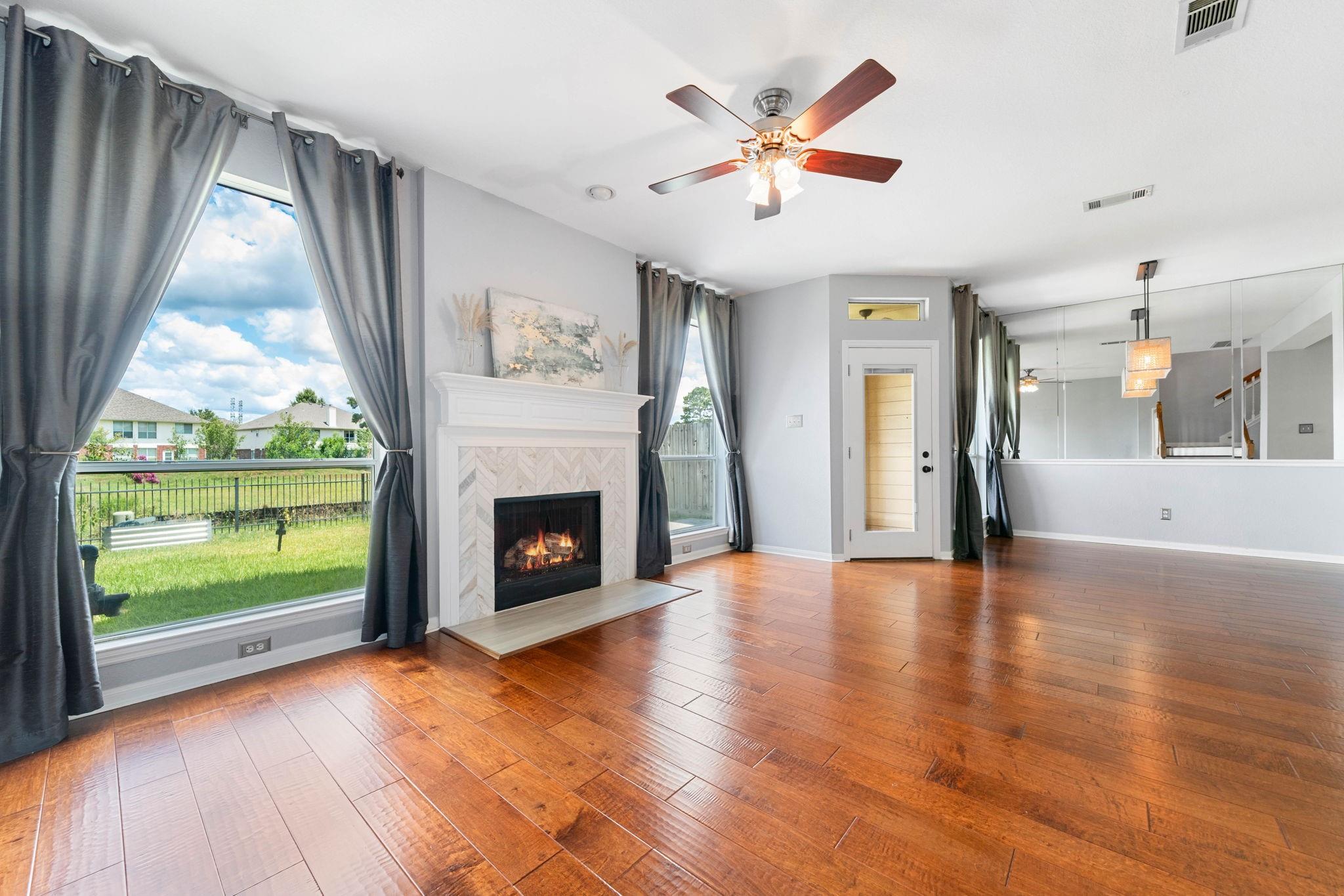 8026 Loyel Pointe Dr, Houston, TX 77064 photo