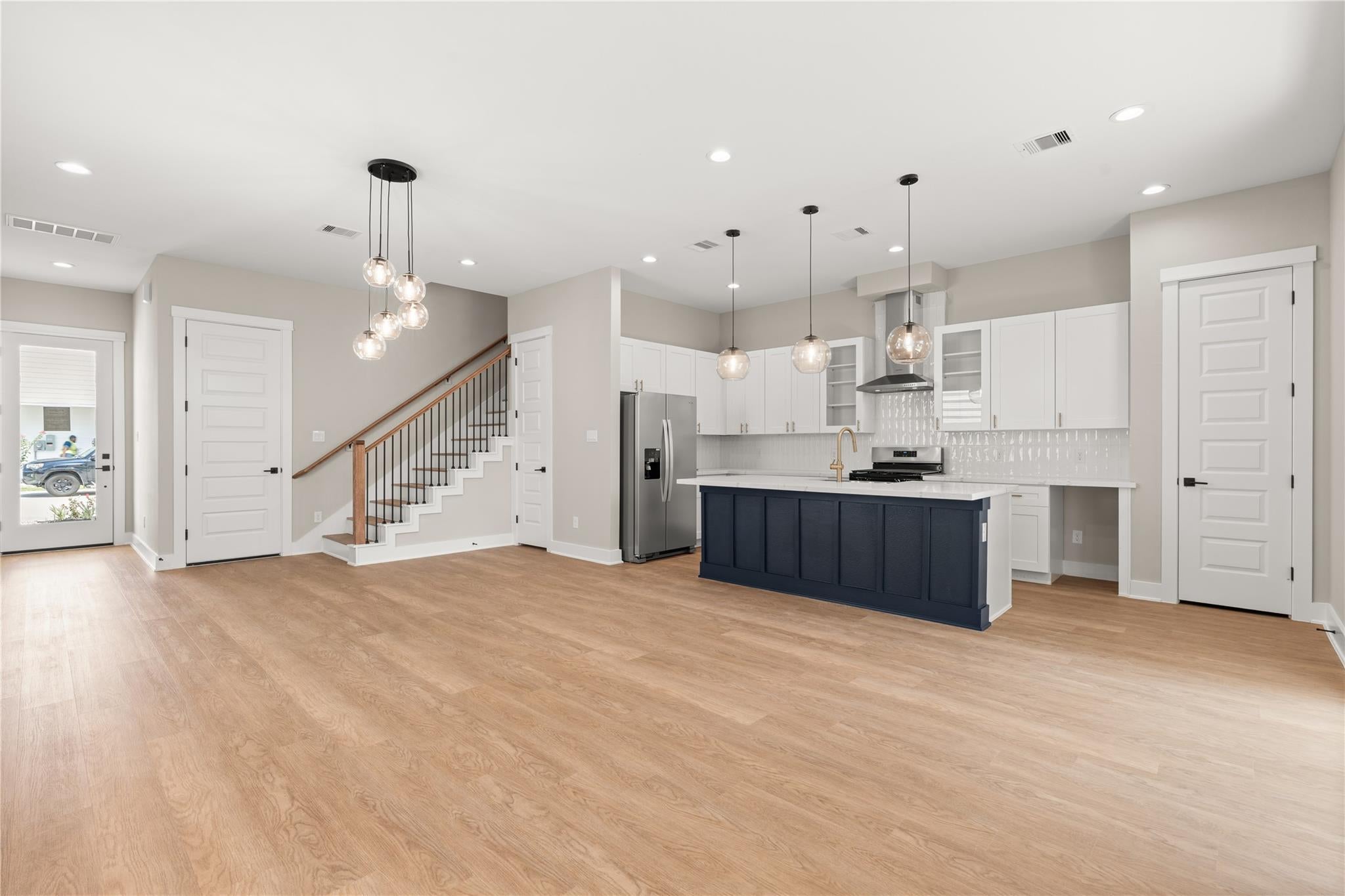 5927 Wheatley St, Houston, TX 77091 photo