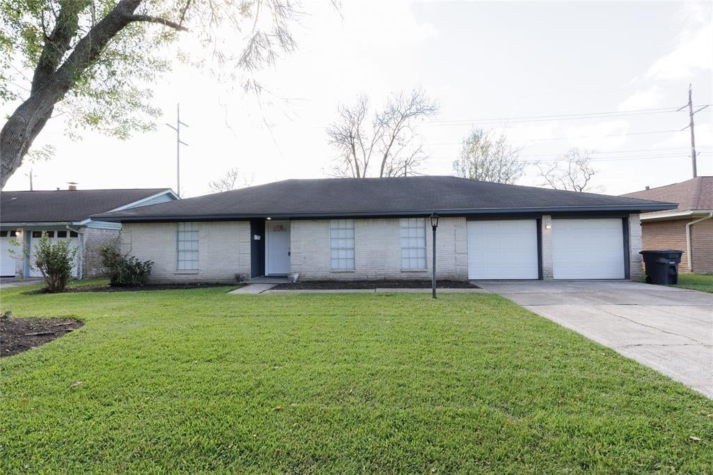 2510 Straight Creek Dr, Houston, TX 77017