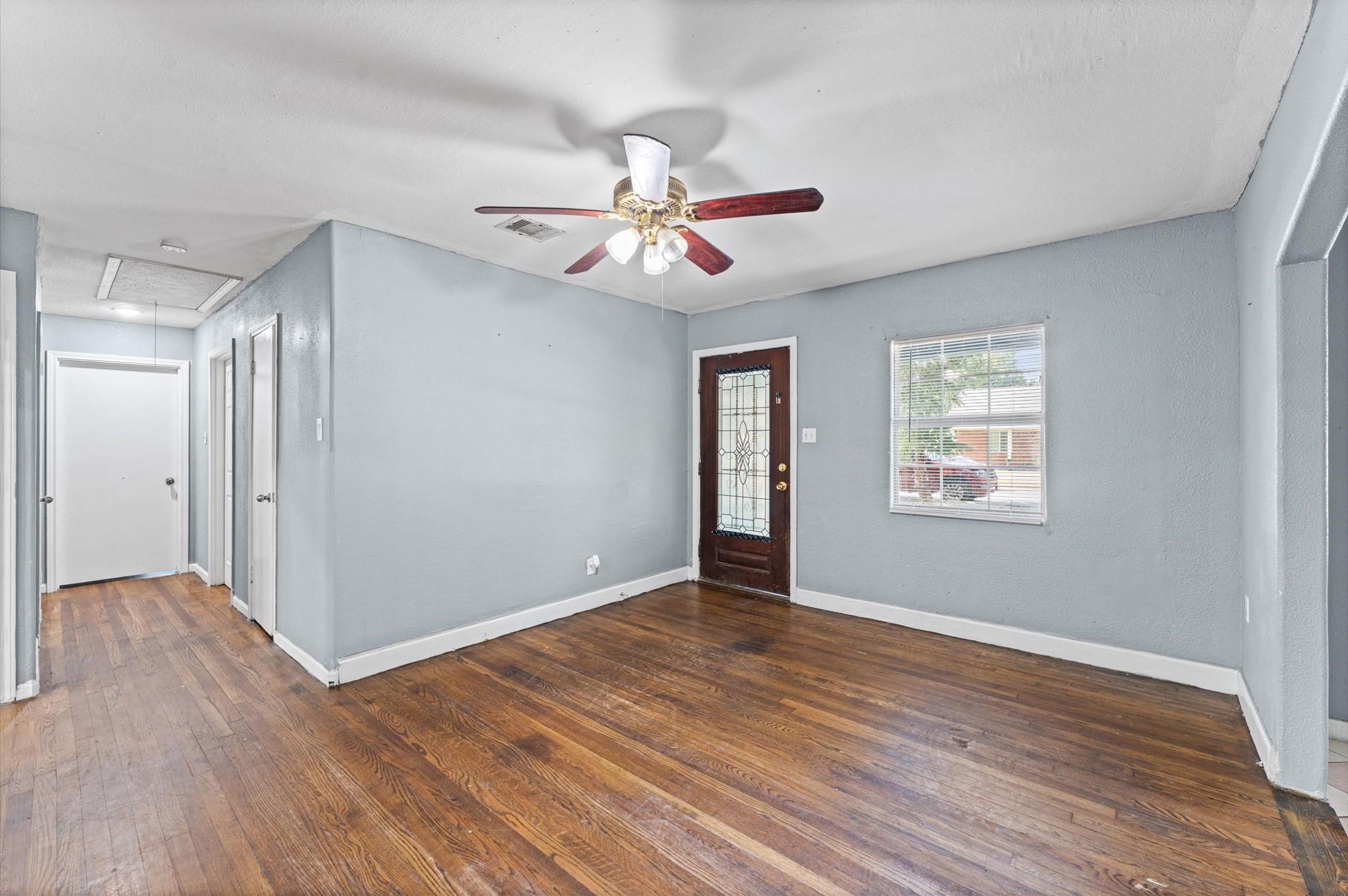 10401 Bessemer St, Houston, TX 77034 photo