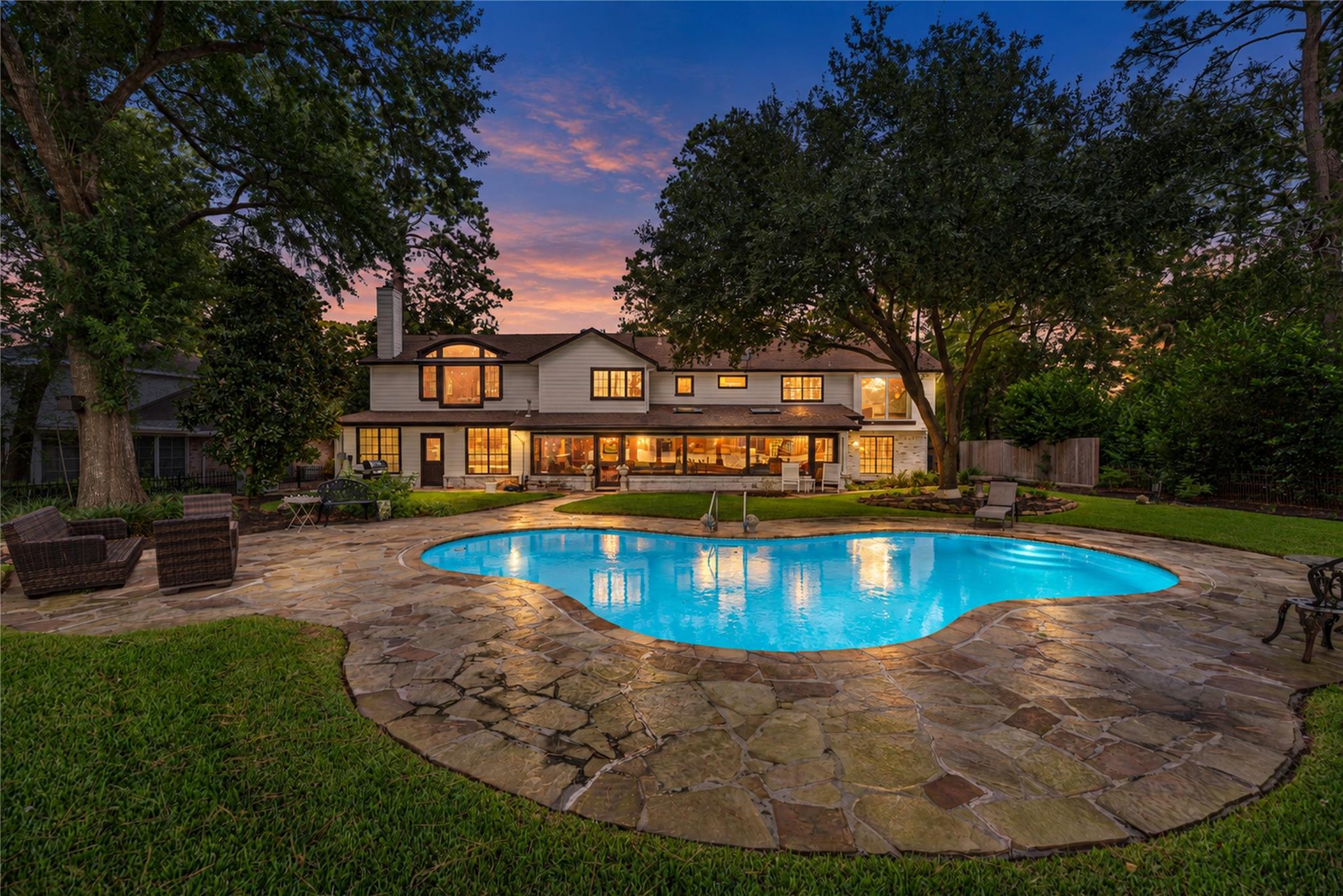 13131 Holston Hills Dr, Houston, TX 77069 photo