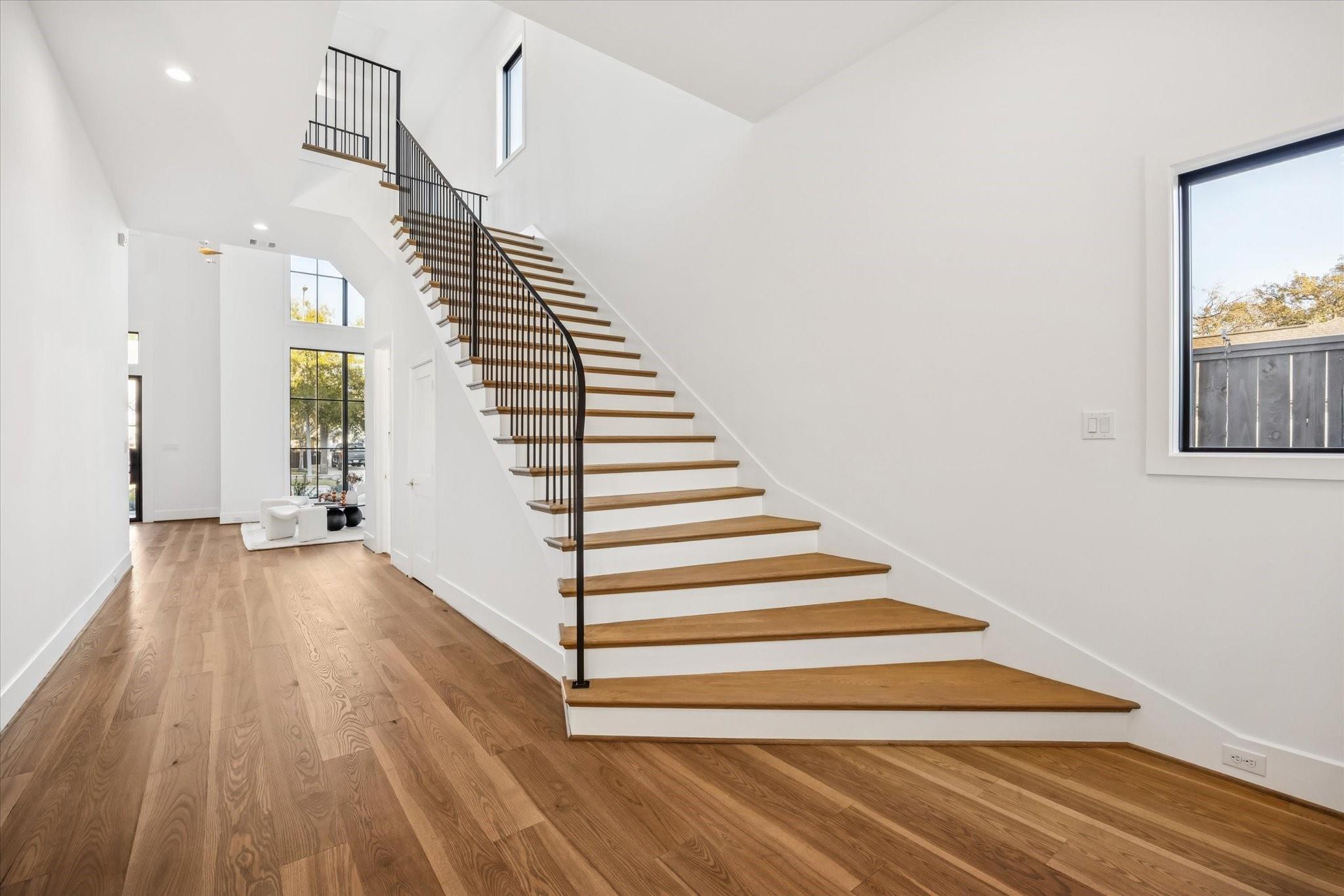320 W 32 St, Houston, TX 77018 photo
