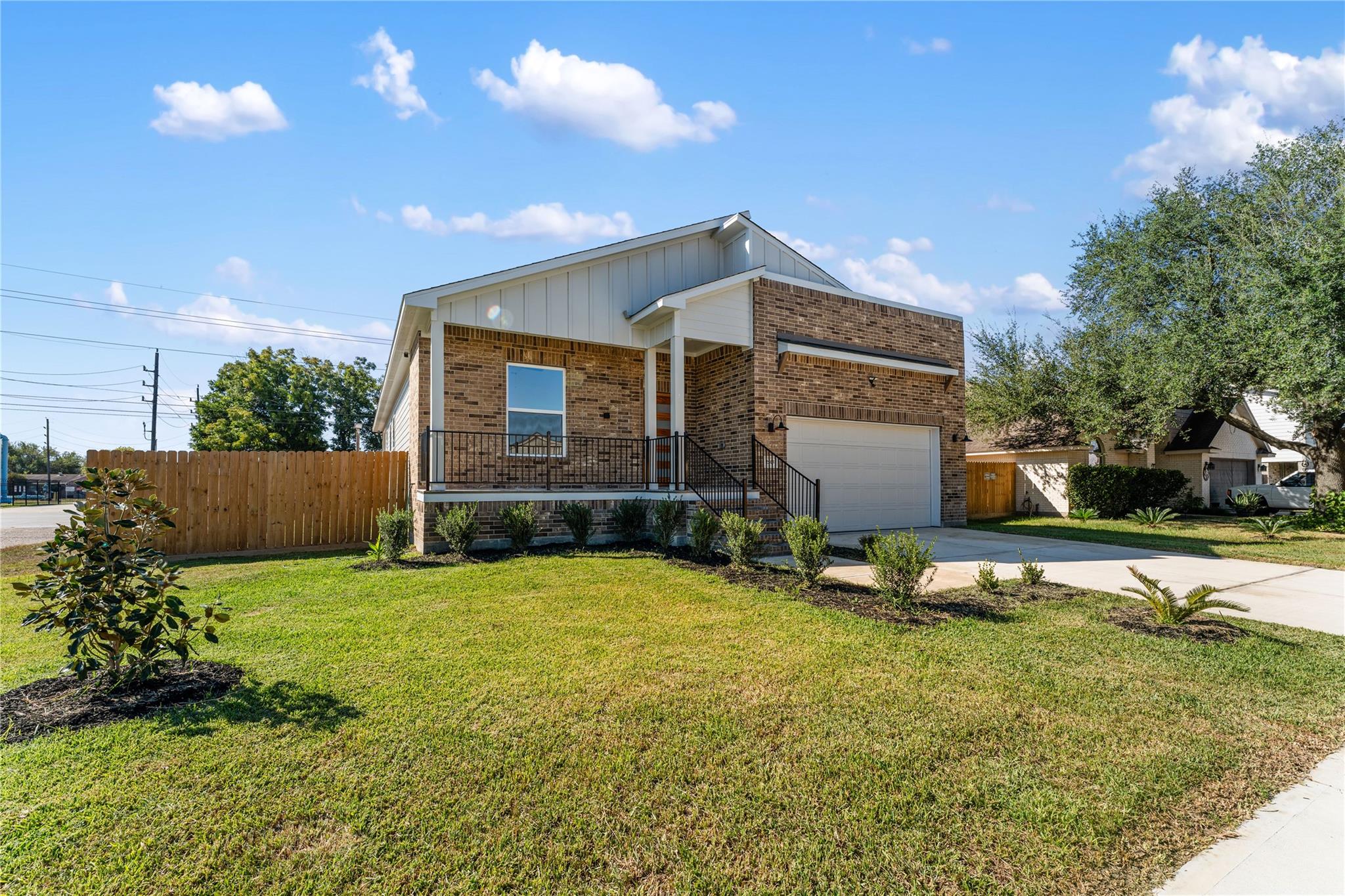 2503 Hazyknoll Ln, Houston, TX 77067 photo