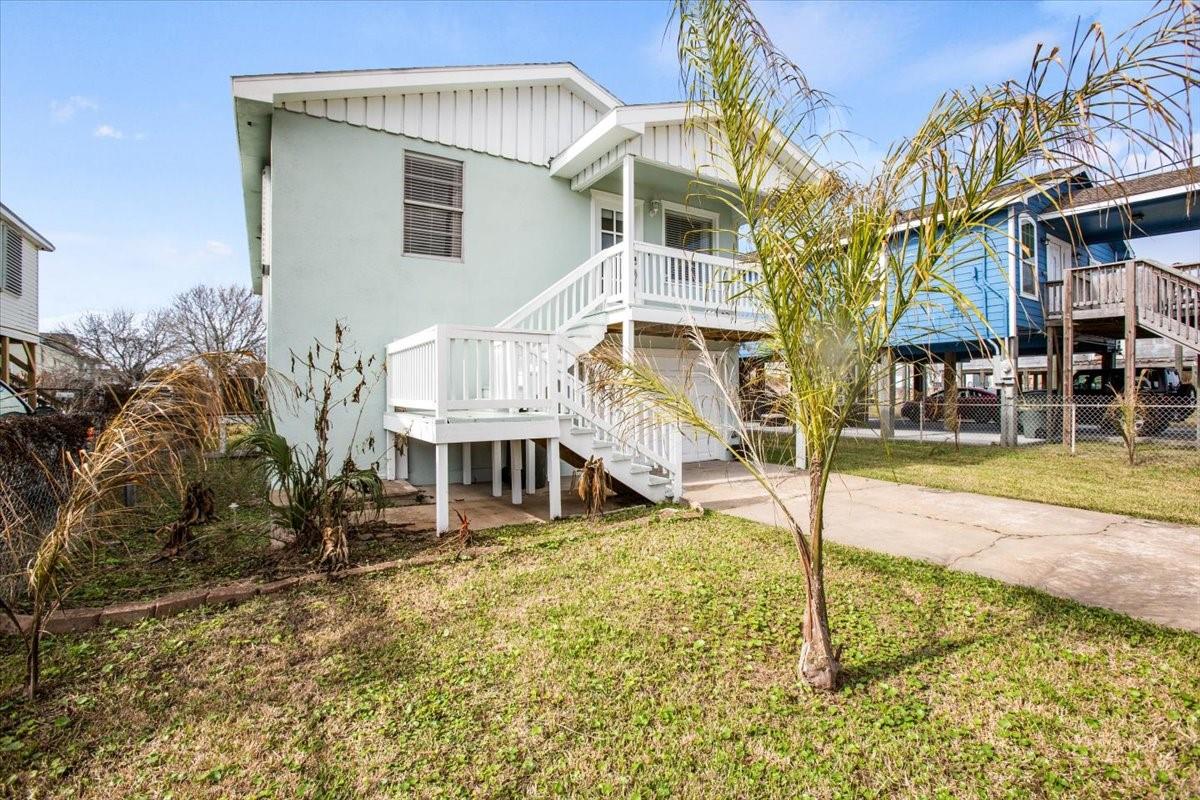2127 65 St, Galveston, TX 77551