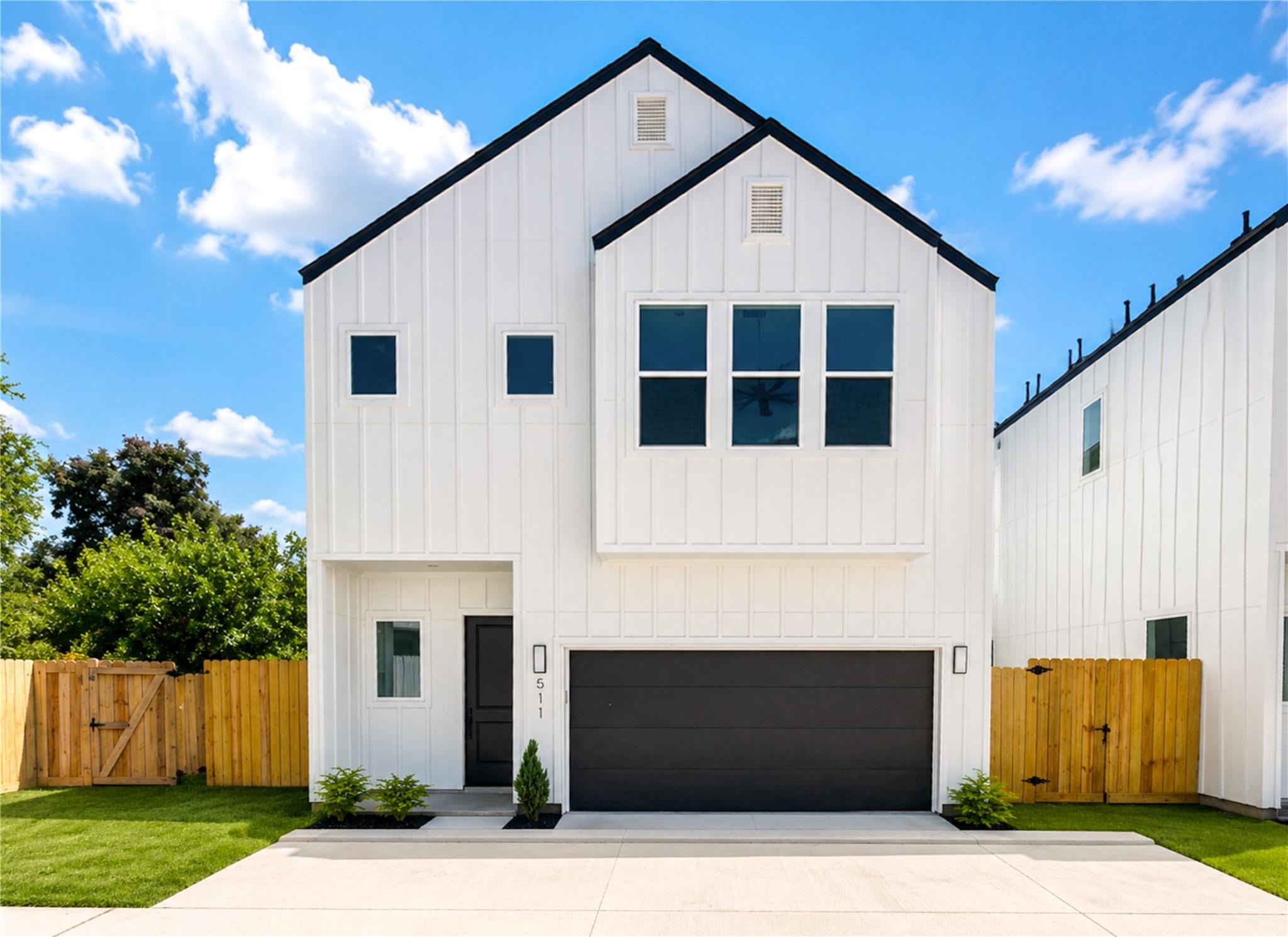 511 Altic St, Houston, TX 77011 photo