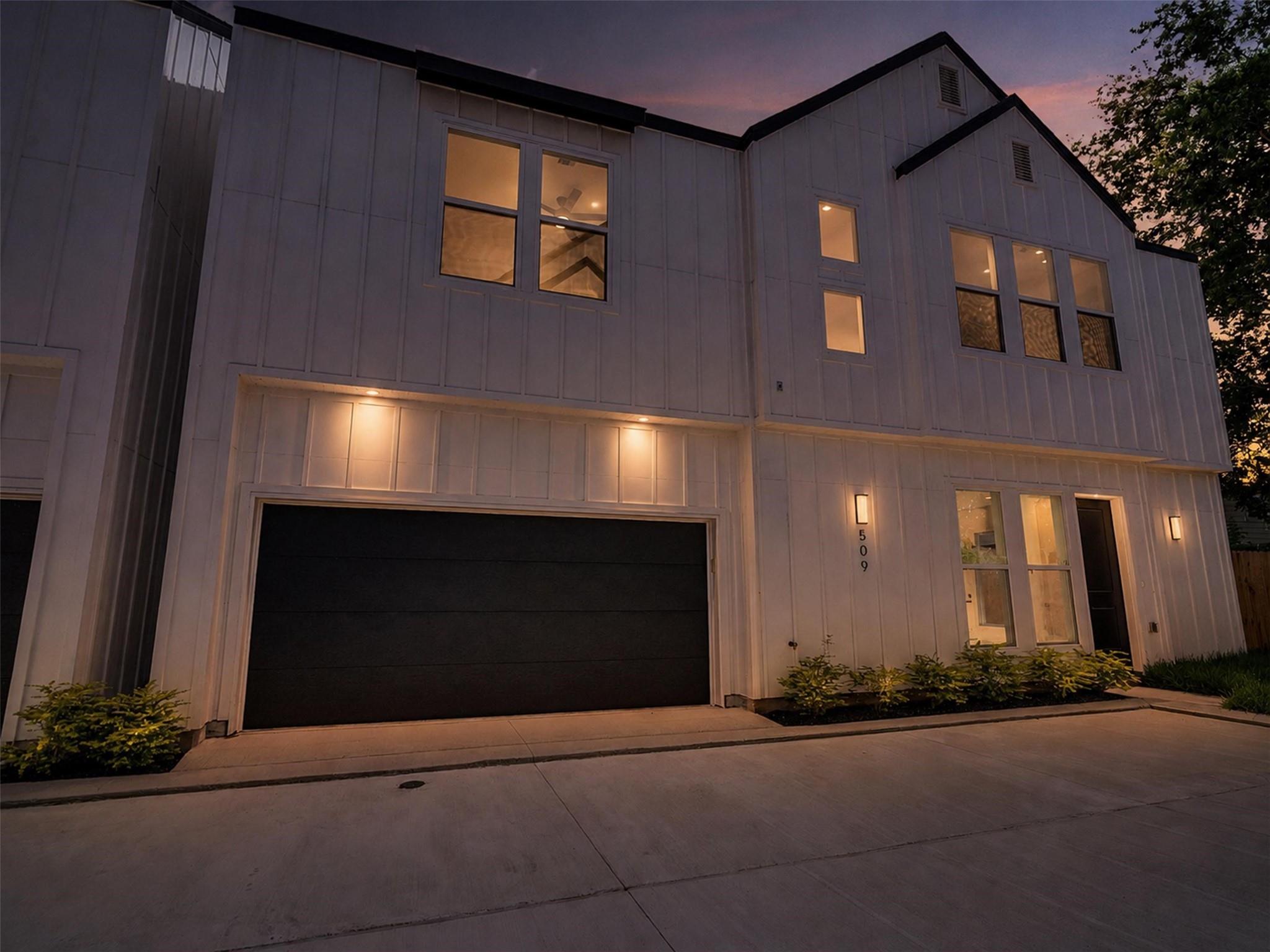 511 Altic St, Houston, TX 77011 photo