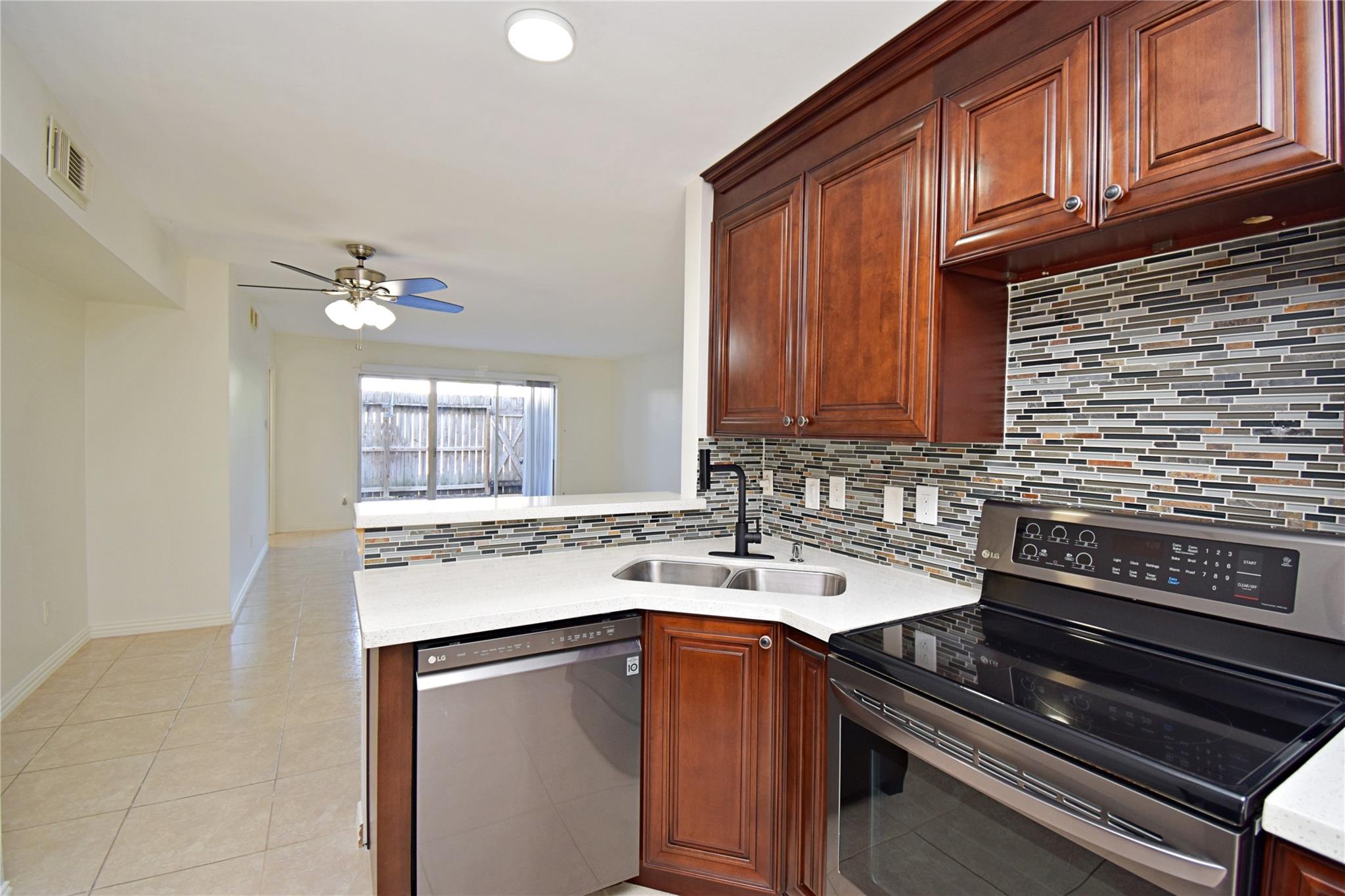9023 Rue Cambon Street 65, Houston, TX 77074 photo