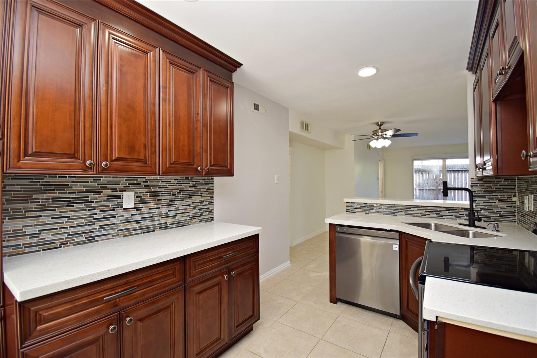 9023 Rue Cambon Street 65, Houston, TX 77074 photo