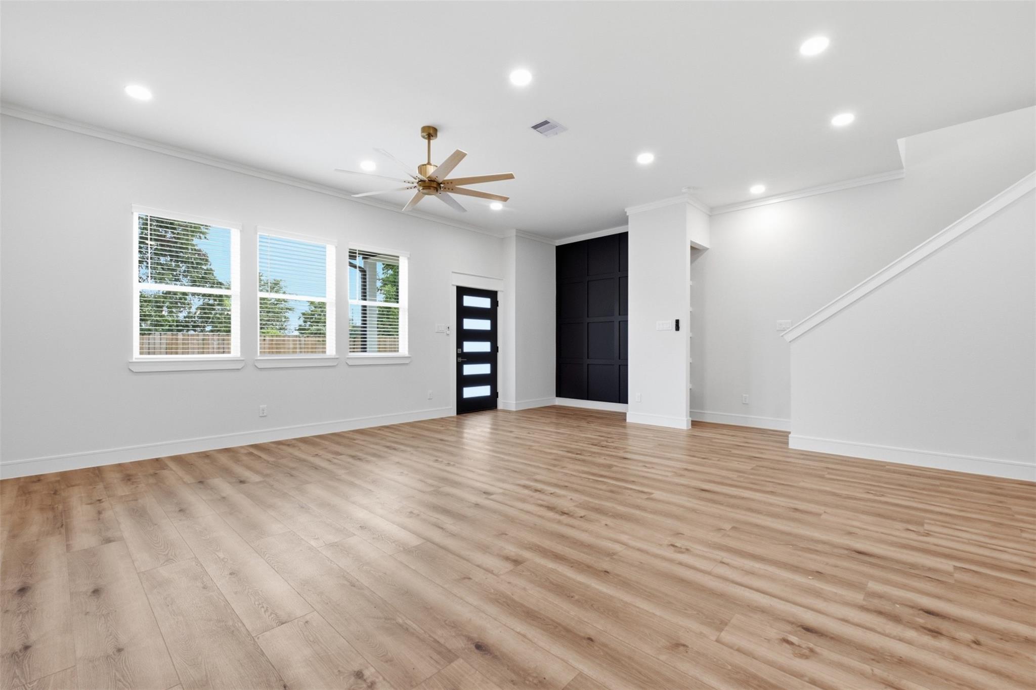 7953 Joy St, Houston, TX 77028 photo