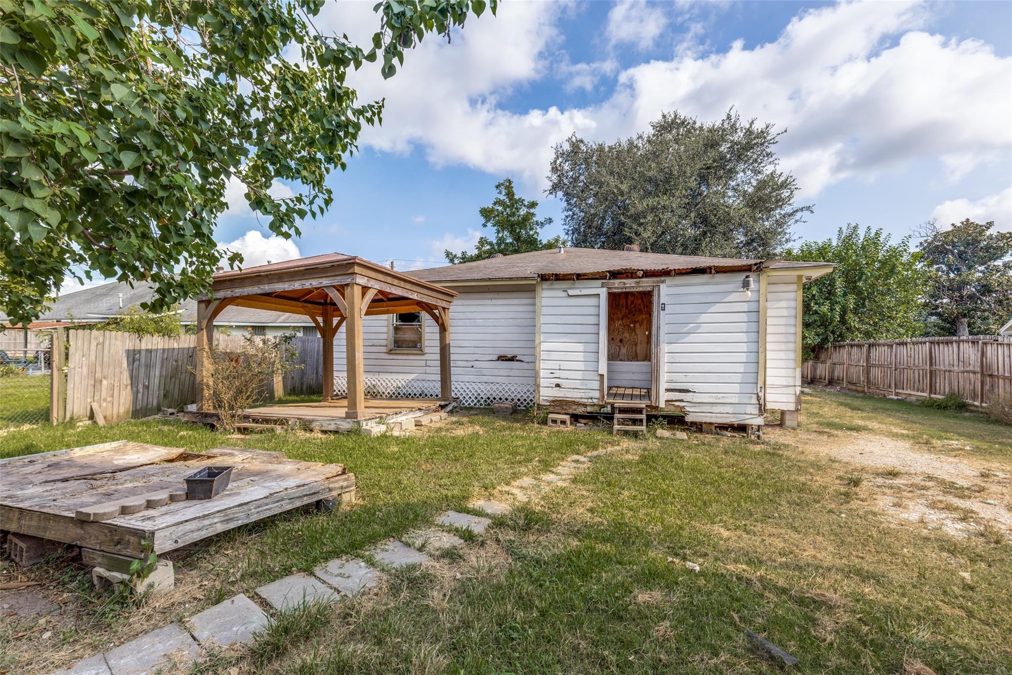 2326 Otto St, Houston, TX 77093 photo