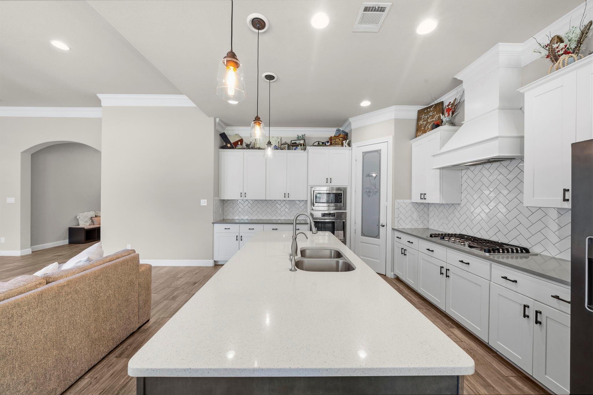 24954 Shady Oak Dr, Hockley, TX 77447 photo