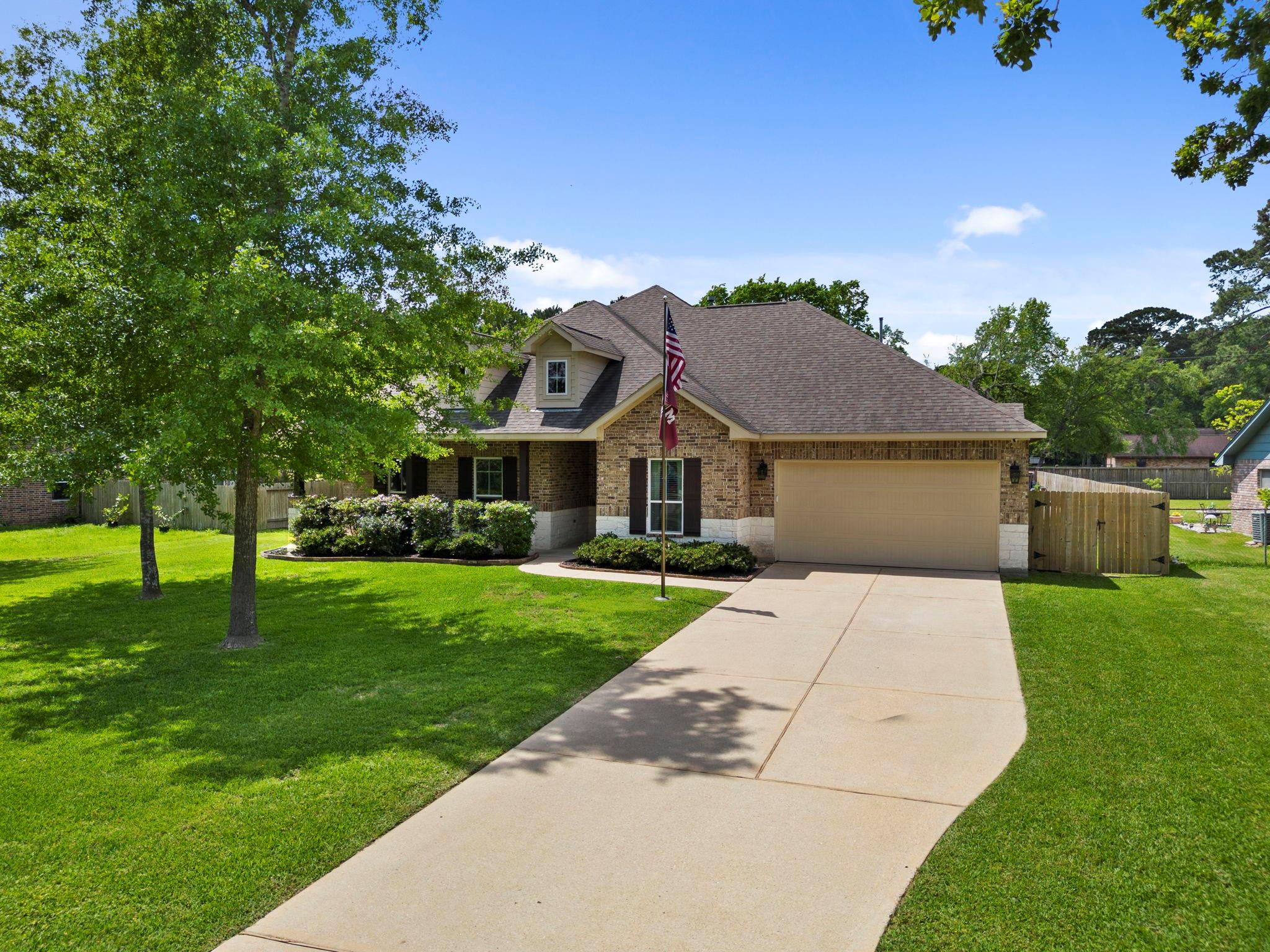 24954 Shady Oak Dr, Hockley, TX 77447 photo