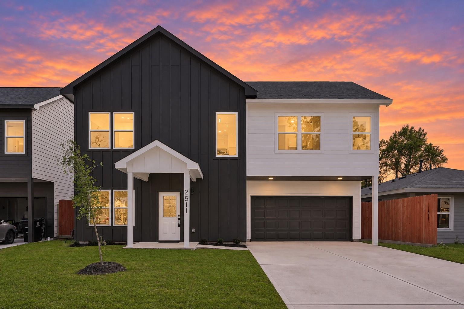 2511 Garapan St, Houston, TX 77091