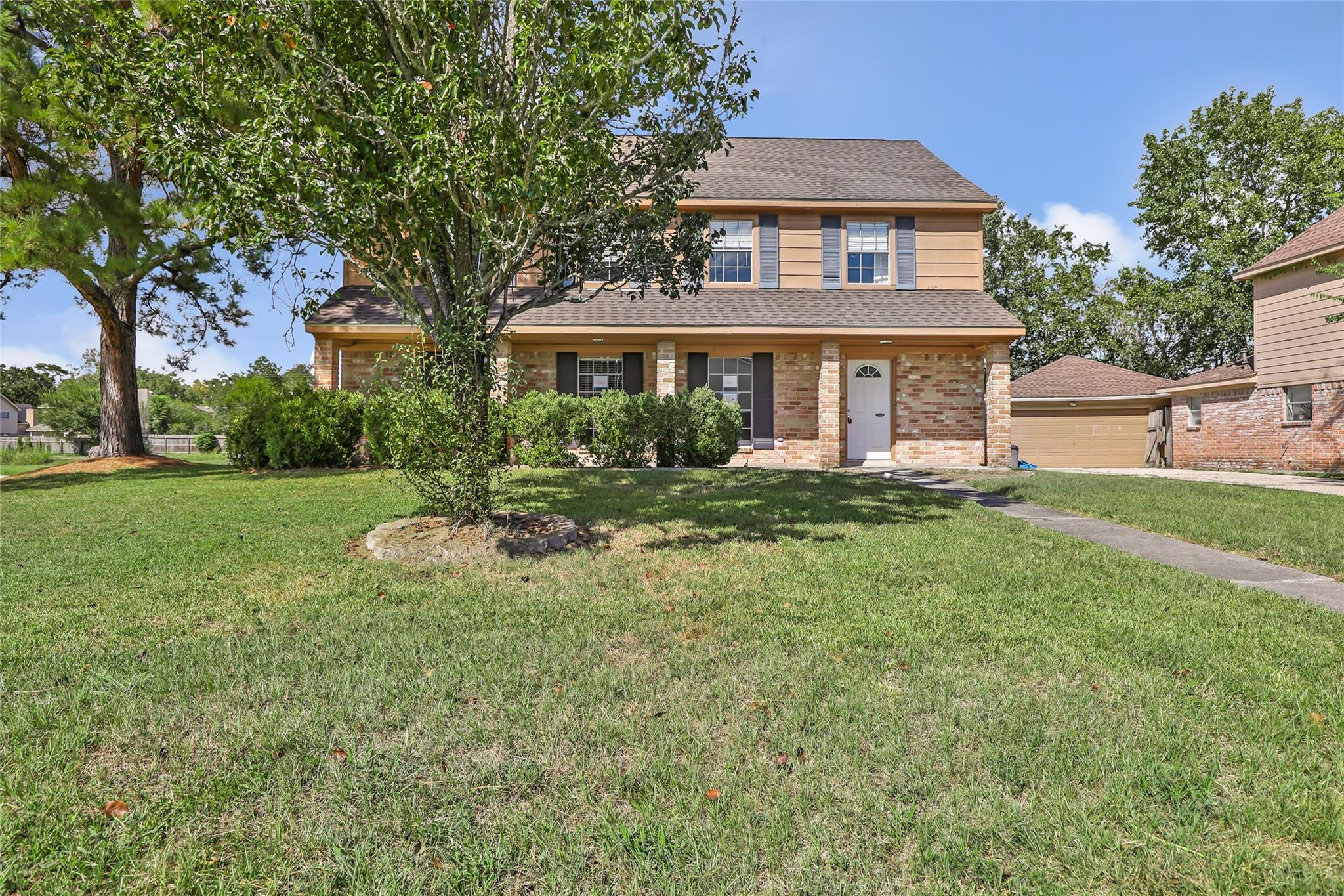 5603 Mossy Timbers Dr, Humble, TX 77346