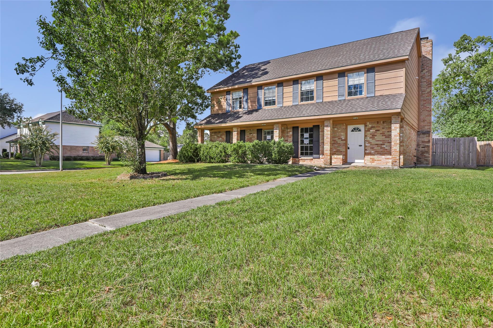 5603 Mossy Timbers Dr, Humble, TX 77346 photo