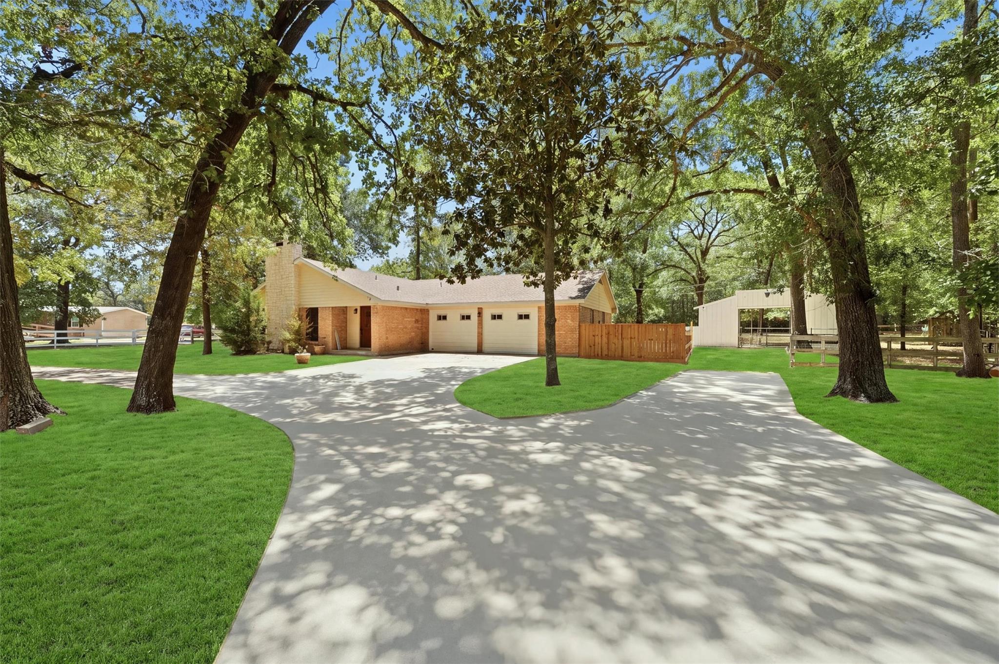 21927 Allyson Rd, Magnolia, TX 77354 photo
