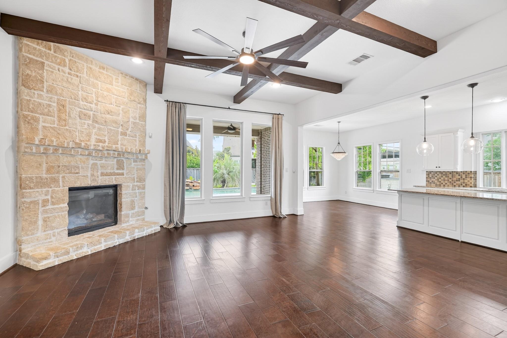 27 Hedgedale Way, Spring, TX 77389 photo