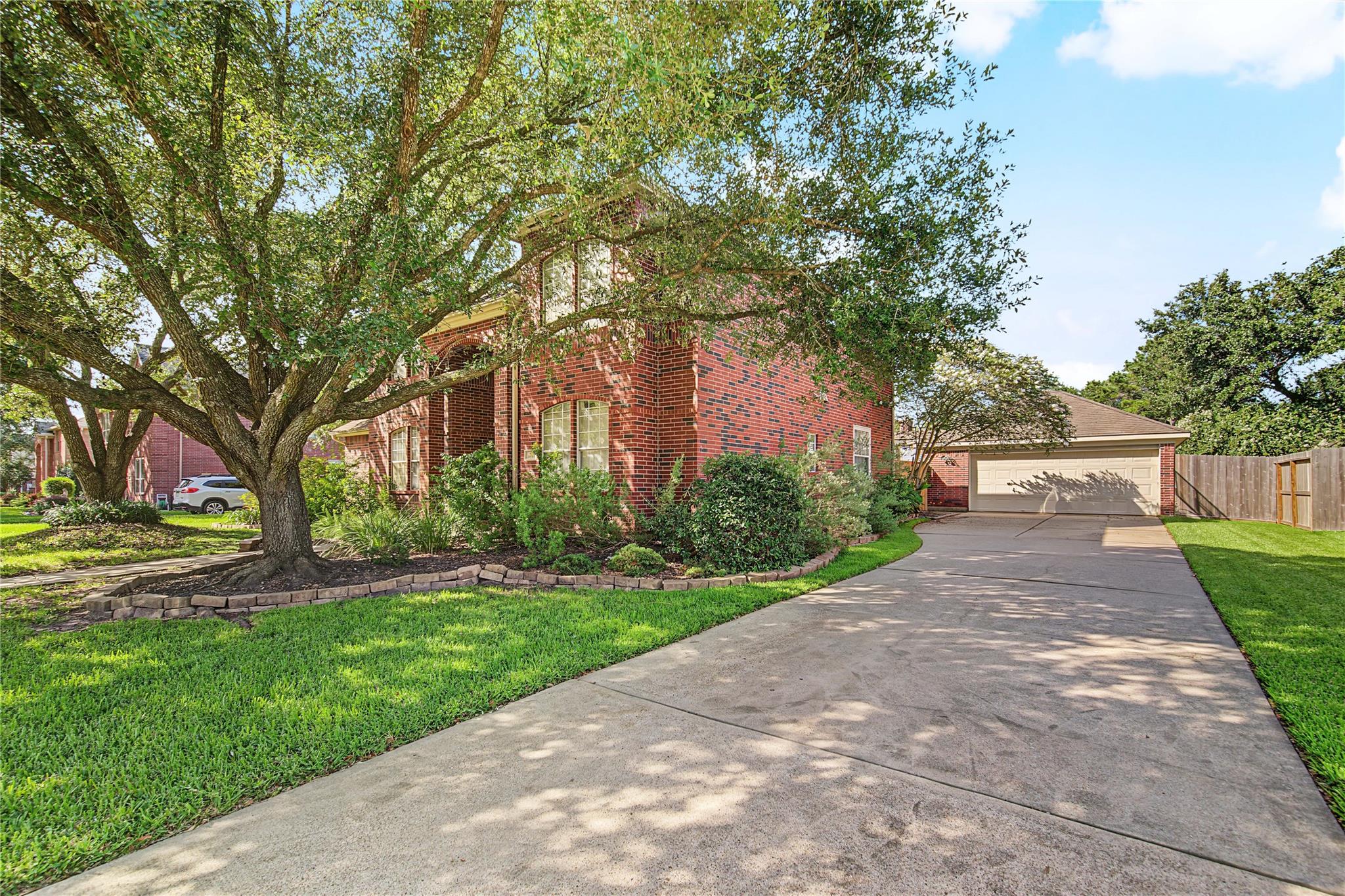 1707 Brill Dr, Friendswood, TX 77546 photo