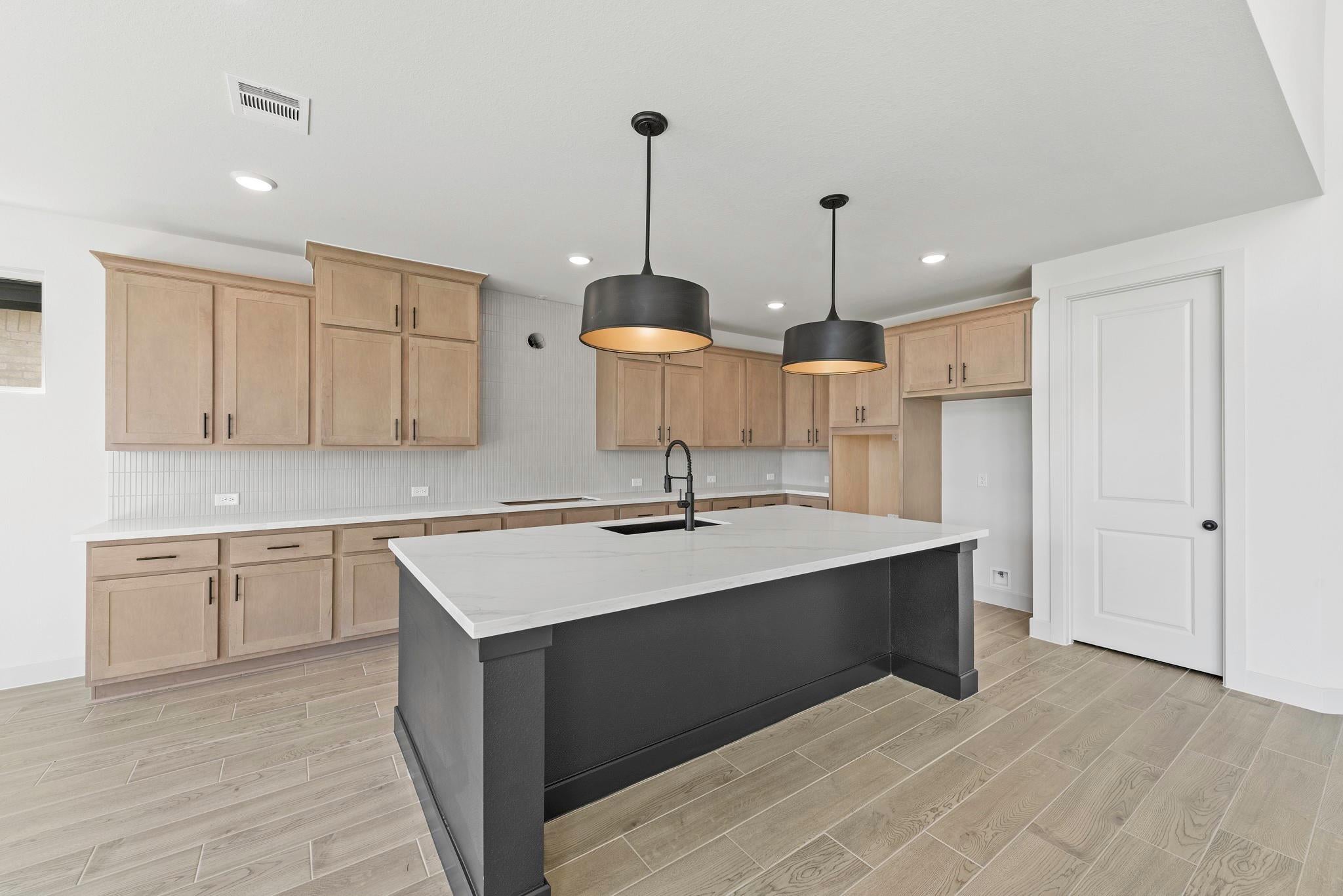 26802 Copernicus Cove Ct, Richmond, TX 77406 photo