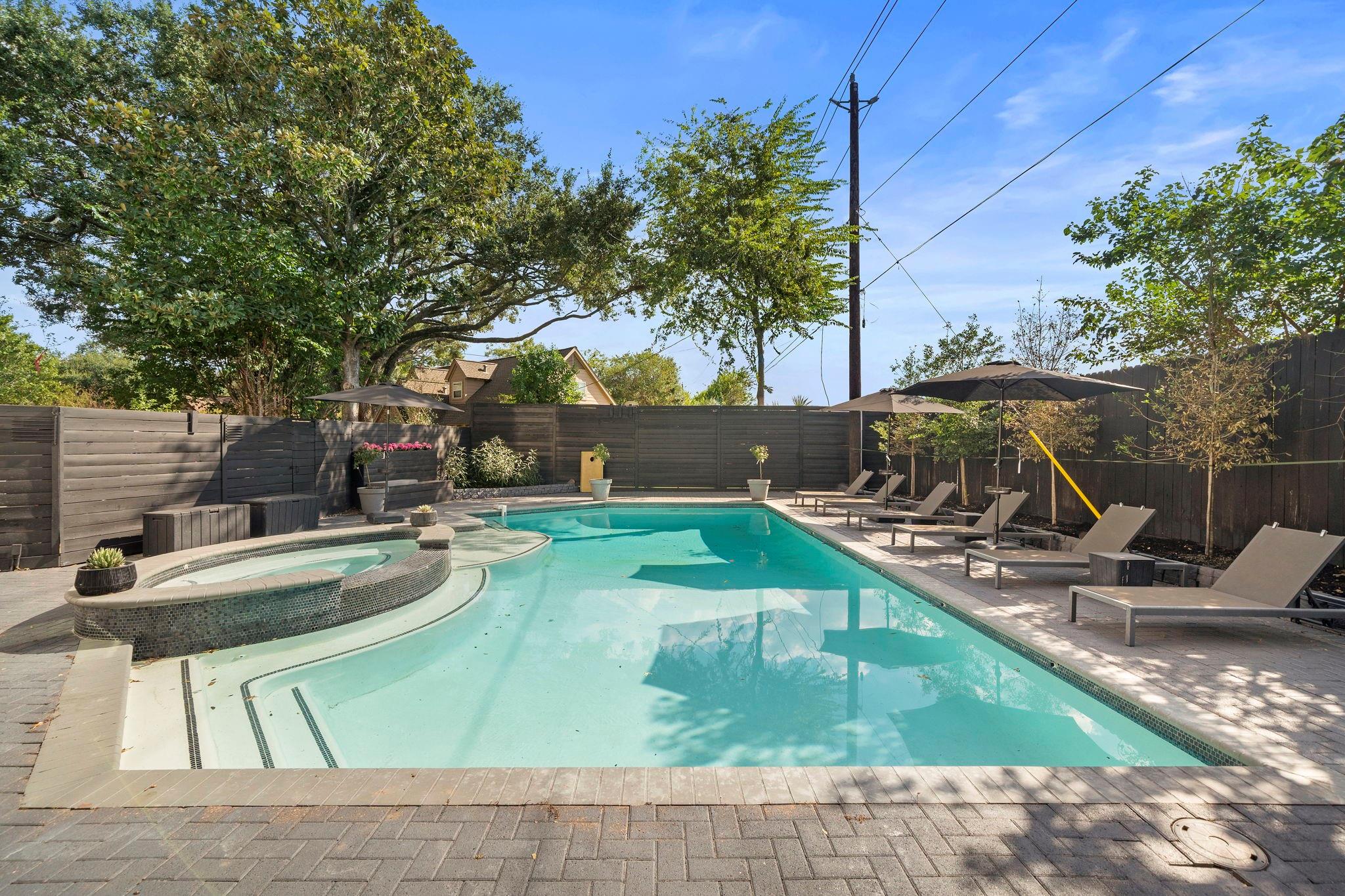 12526 Stafford Spring Dr, Houston, TX 77077 photo