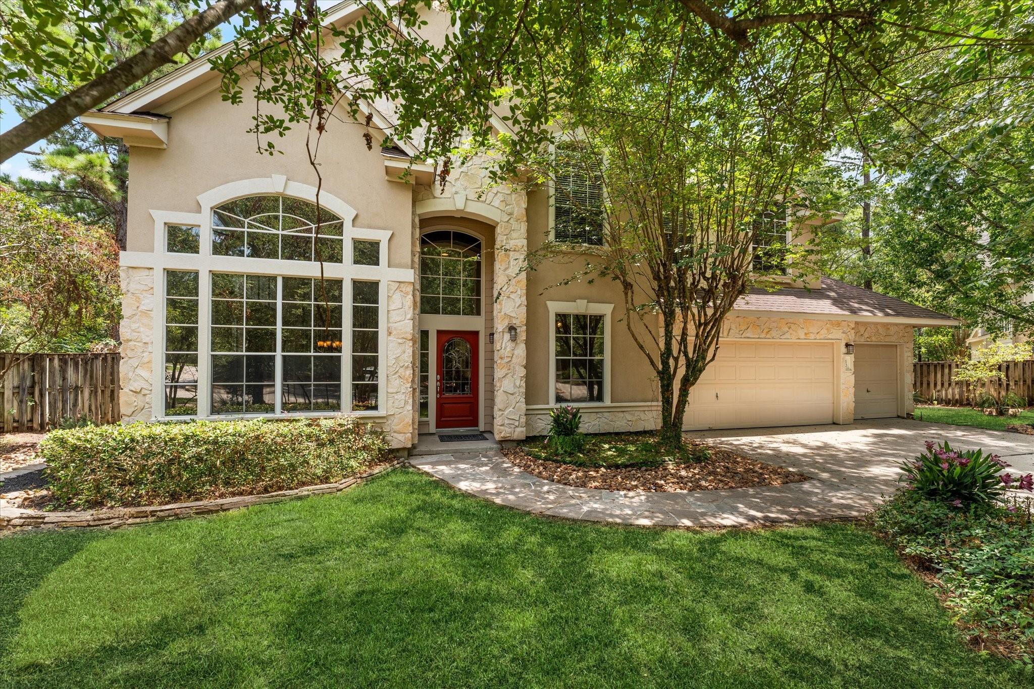 10 Seneca Pl, The Woodlands, TX 77382