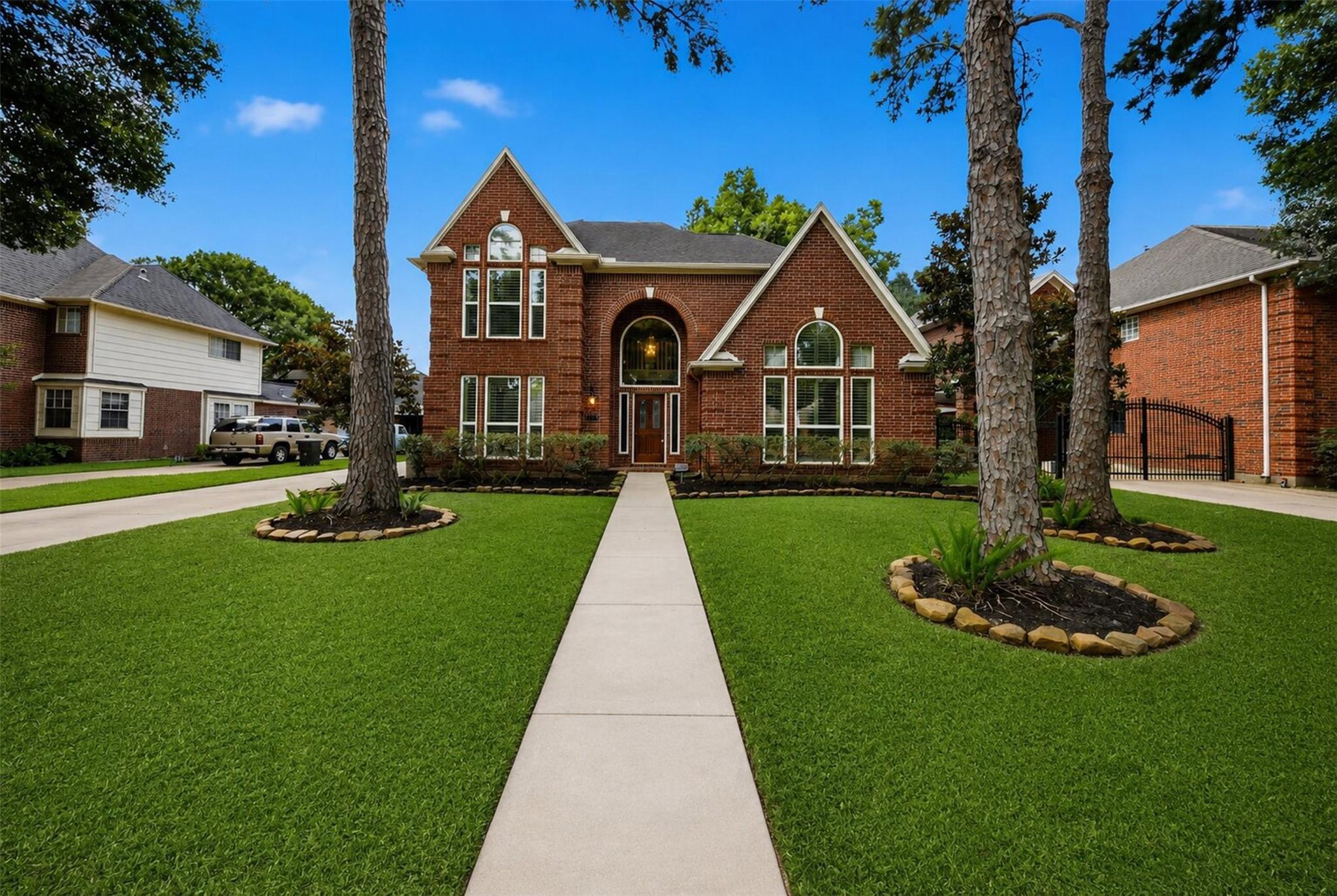 10411 Hondo Hill Rd, Houston, TX 77064