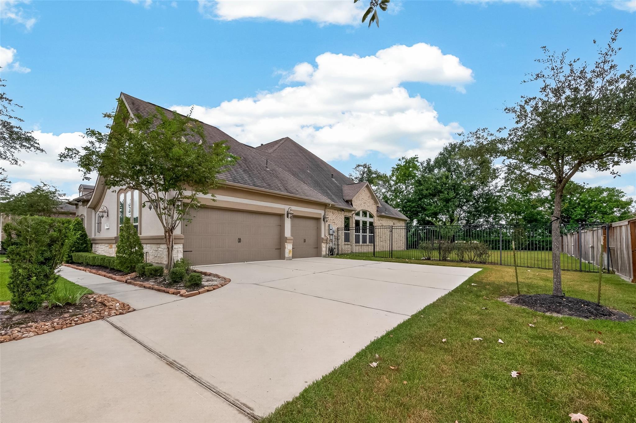 20201 W Hachita Cir, Spring, TX 77379 photo