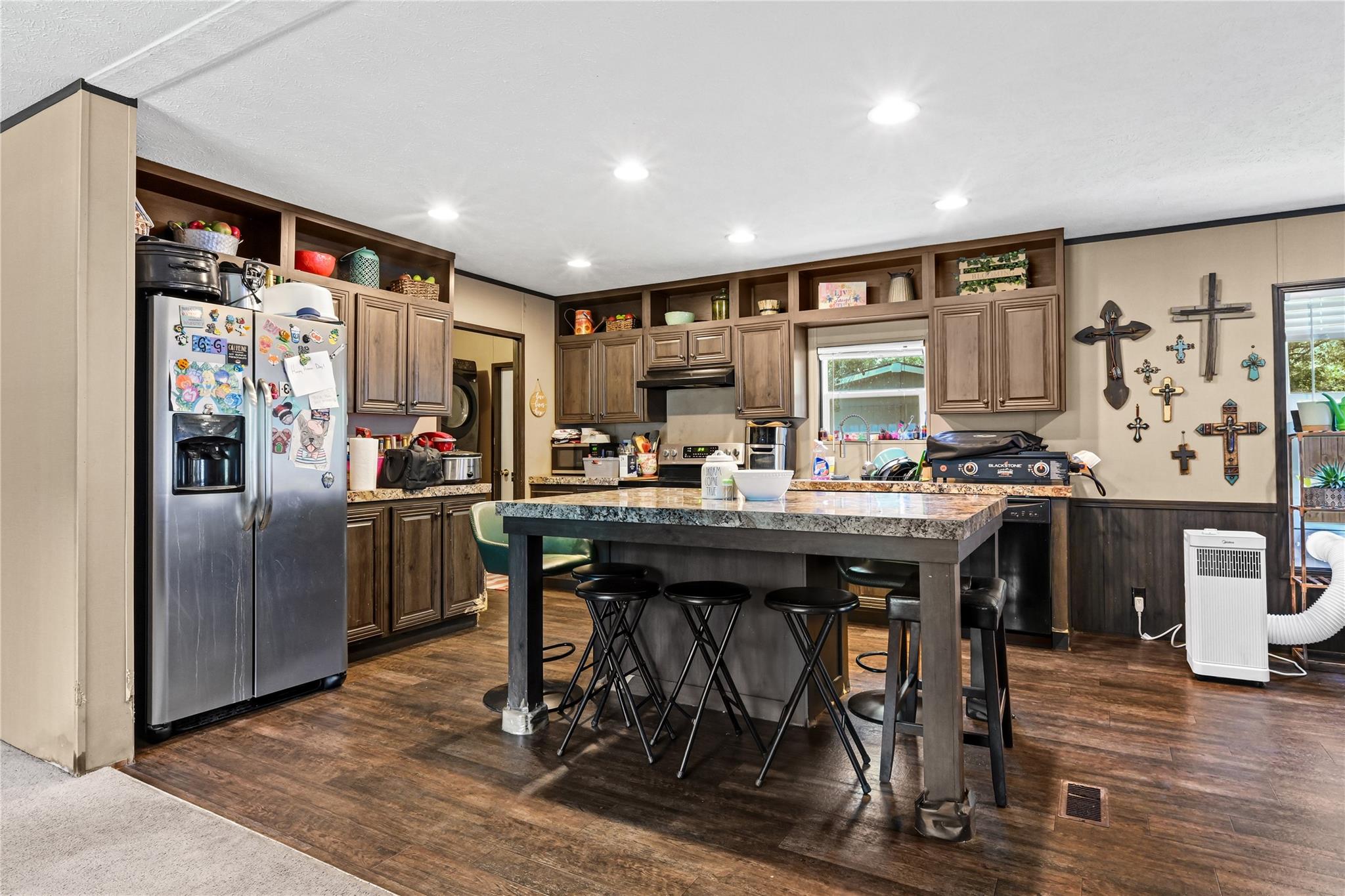 12617 Highway 105, Cleveland, TX 77327 photo