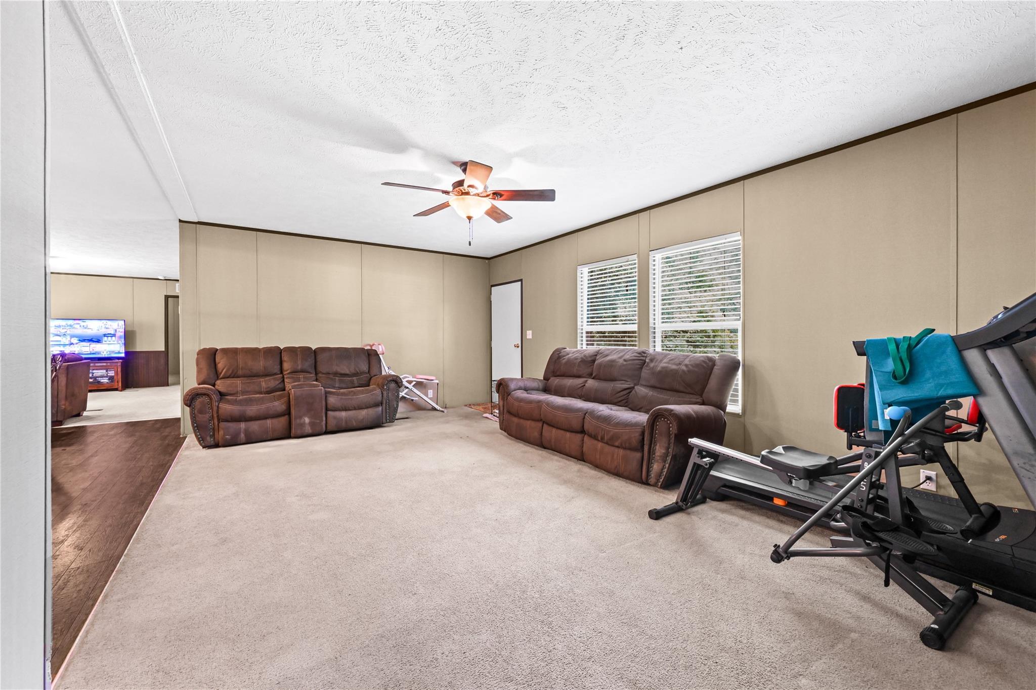 12617 Highway 105, Cleveland, TX 77327 photo