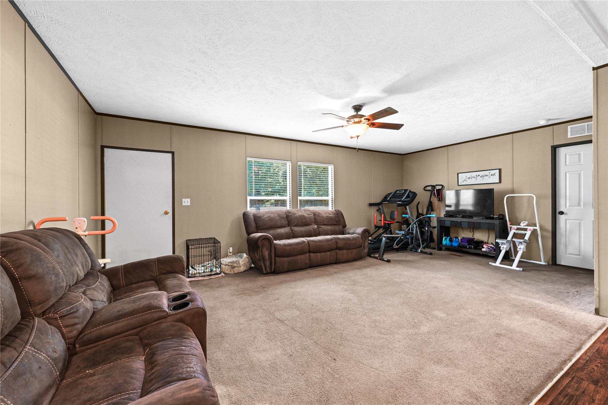 12617 Highway 105, Cleveland, TX 77327 photo