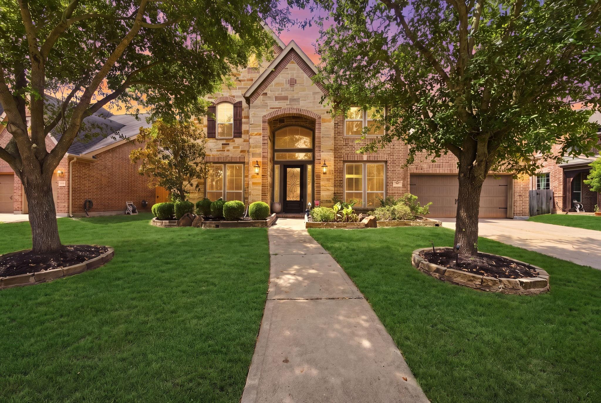 3923 Pebble Heights Ln, Sugar Land, TX 77479