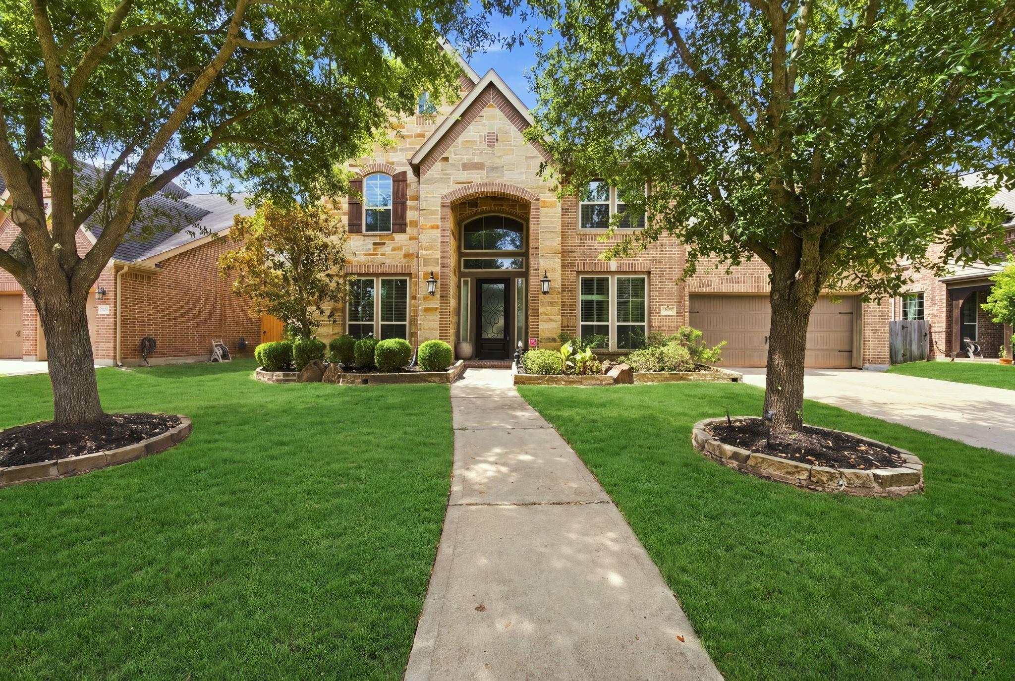 3923 Pebble Heights Ln, Sugar Land, TX 77479 photo