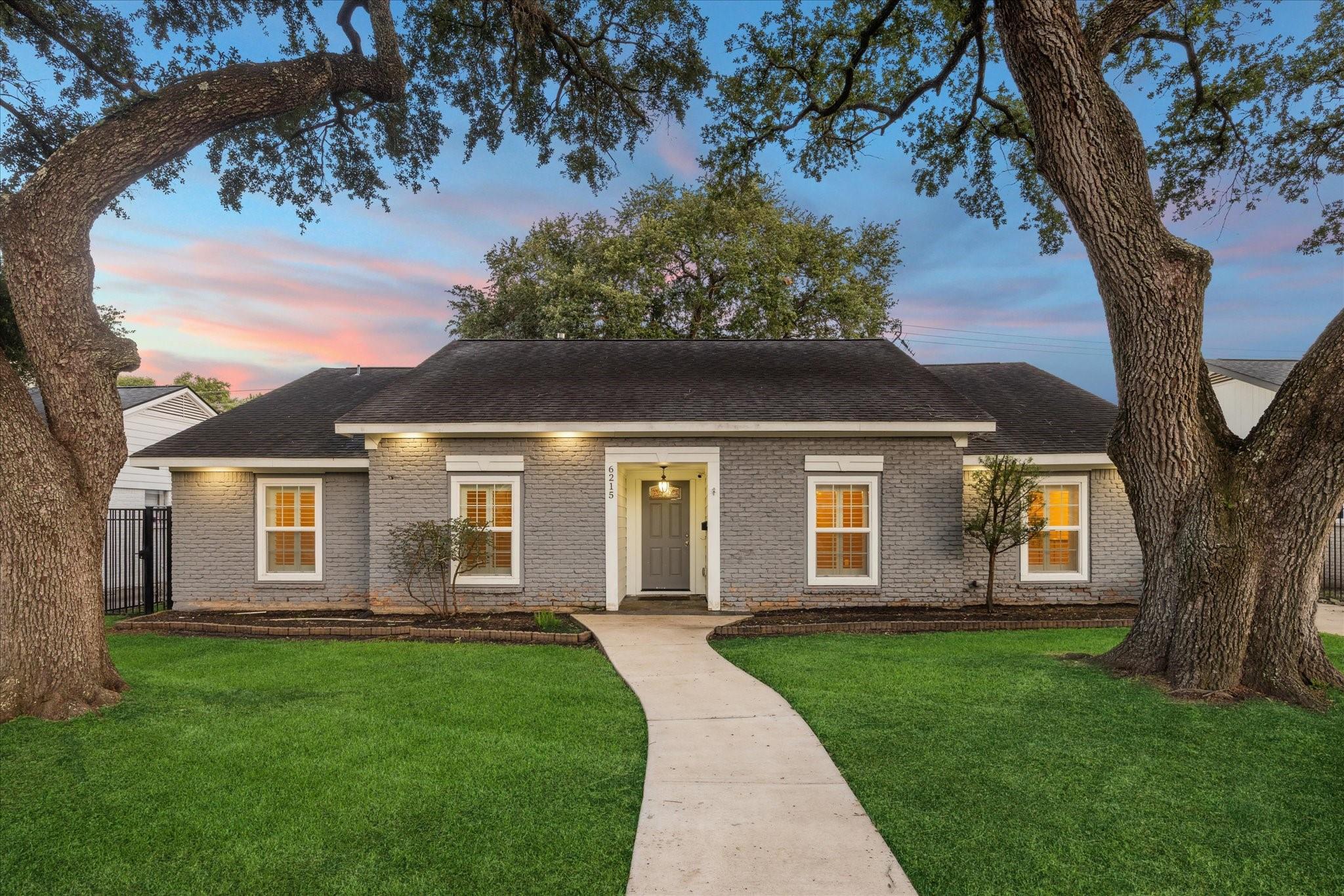 6215 Cheena Dr, Houston, TX 77096 photo
