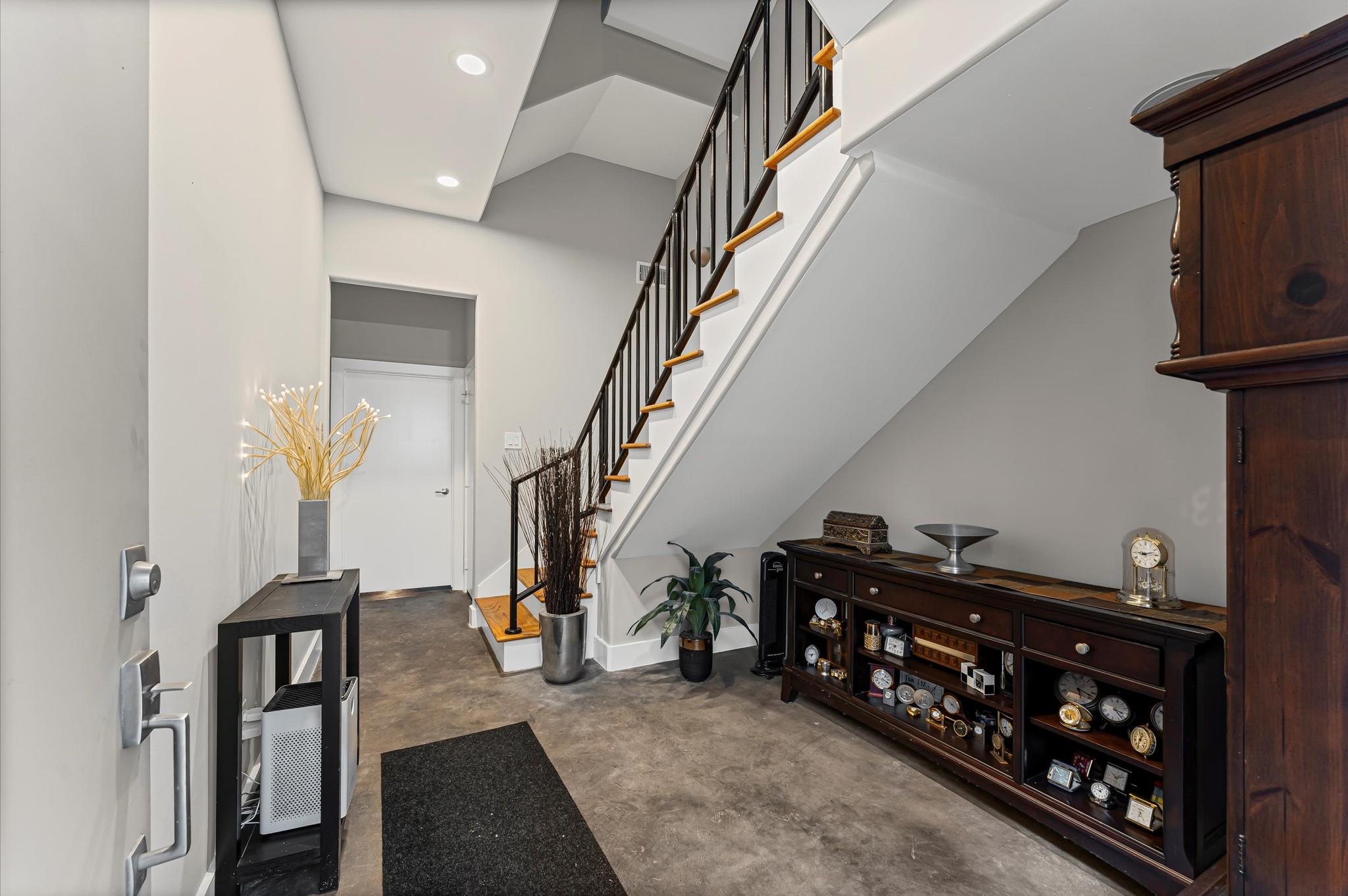 730 Ruthven, Houston, TX 77019 photo