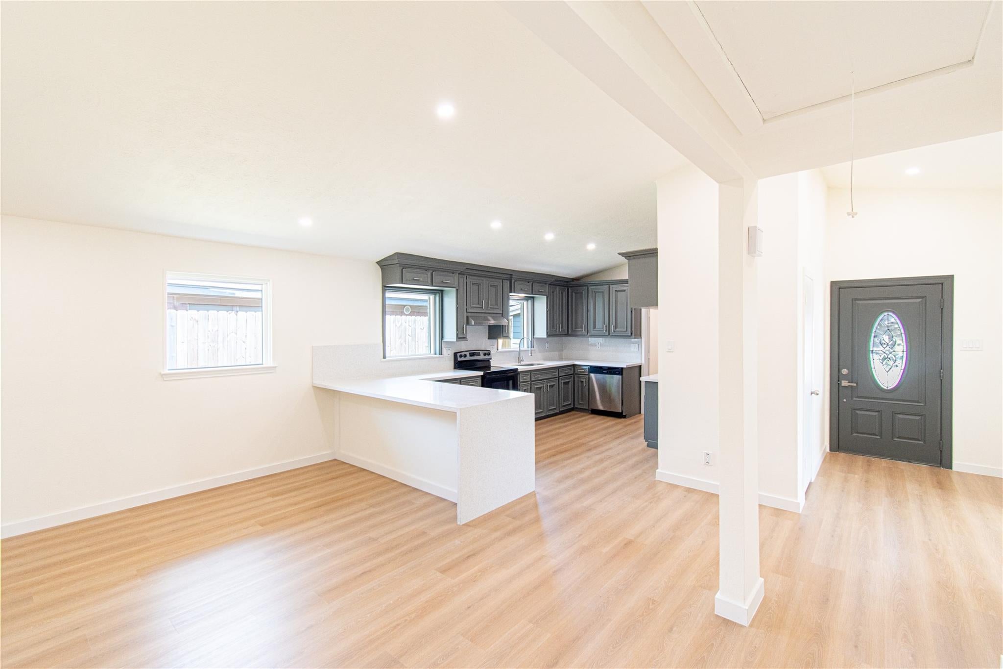 2635 Knotty Oaks Trl, Houston, TX 77045