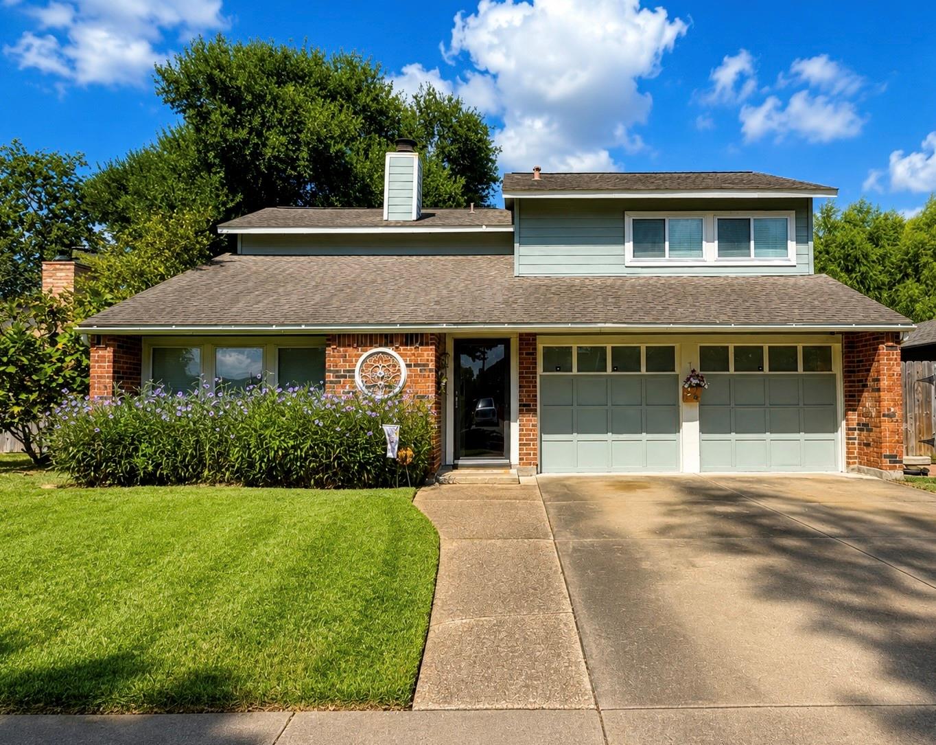 7302 Treewater Dr, Houston, TX 77072