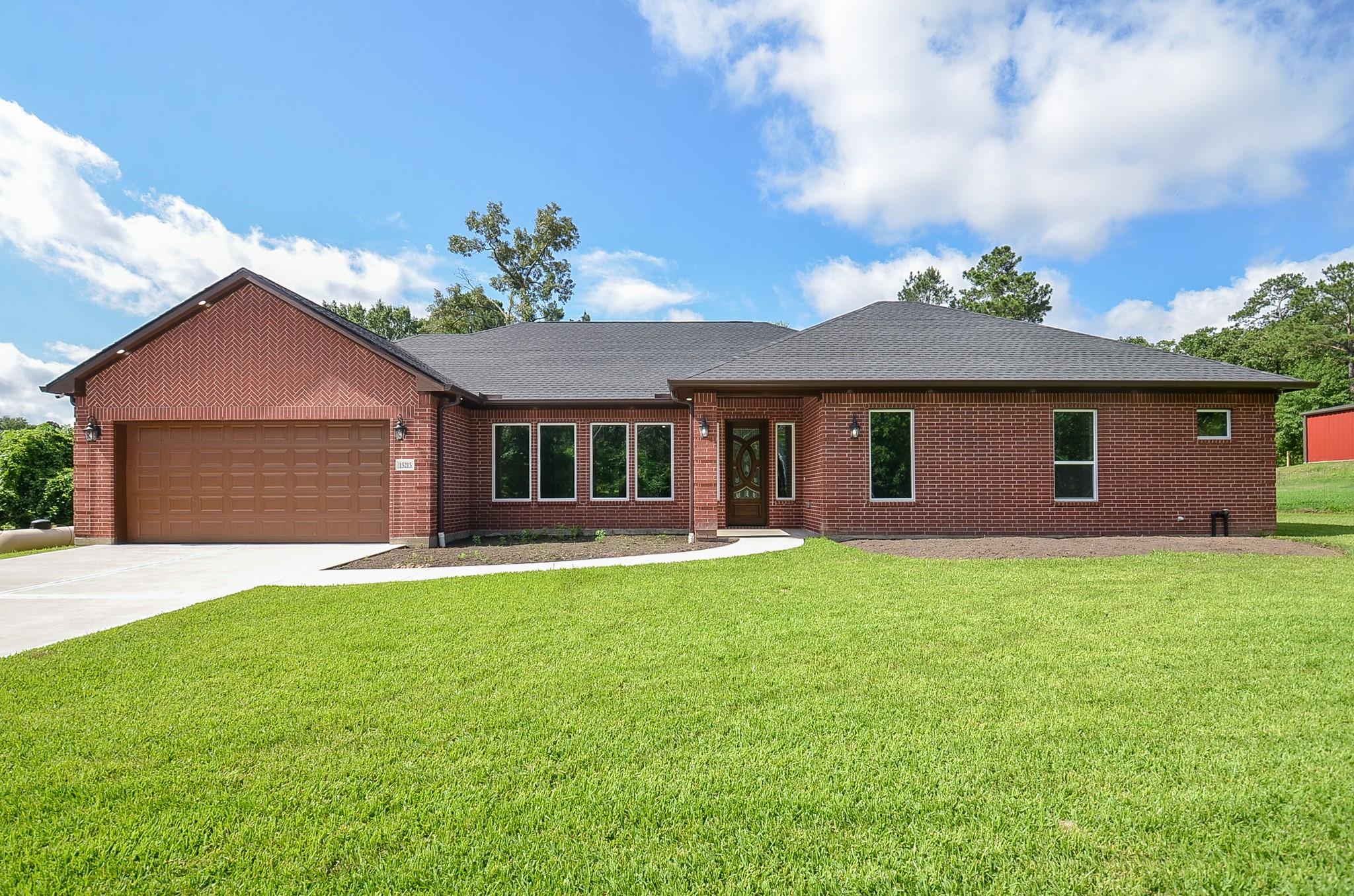15215 Butterfly Ln, Plantersville, TX 77363 photo