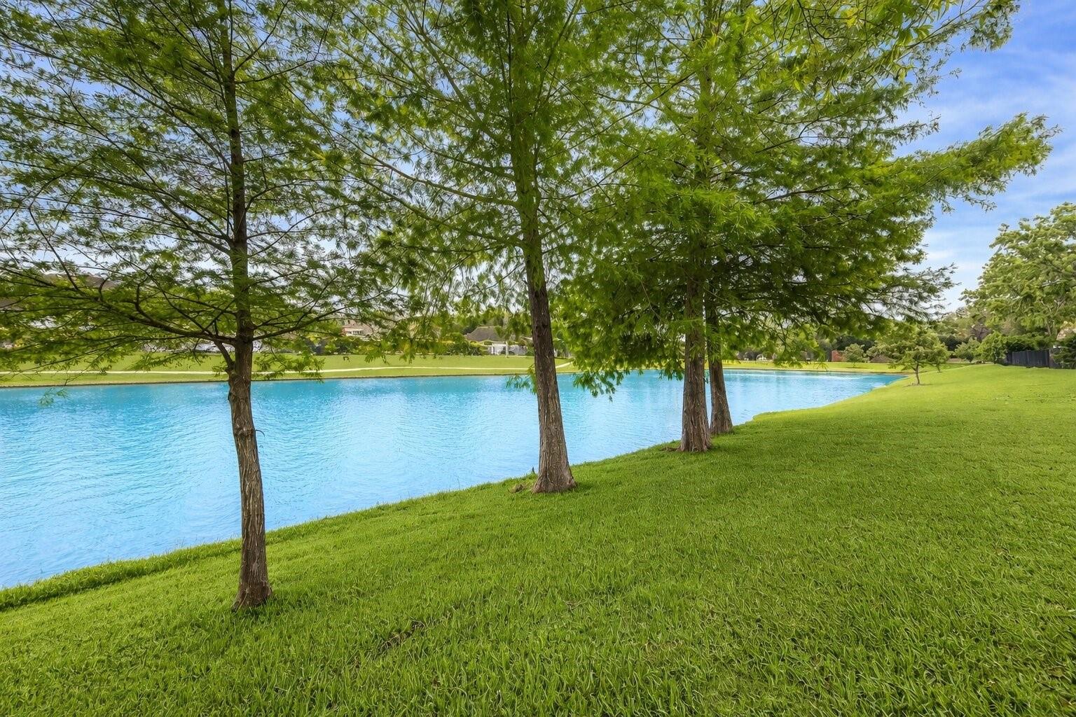 14 Tredington St, Sugar Land, TX 77479 photo
