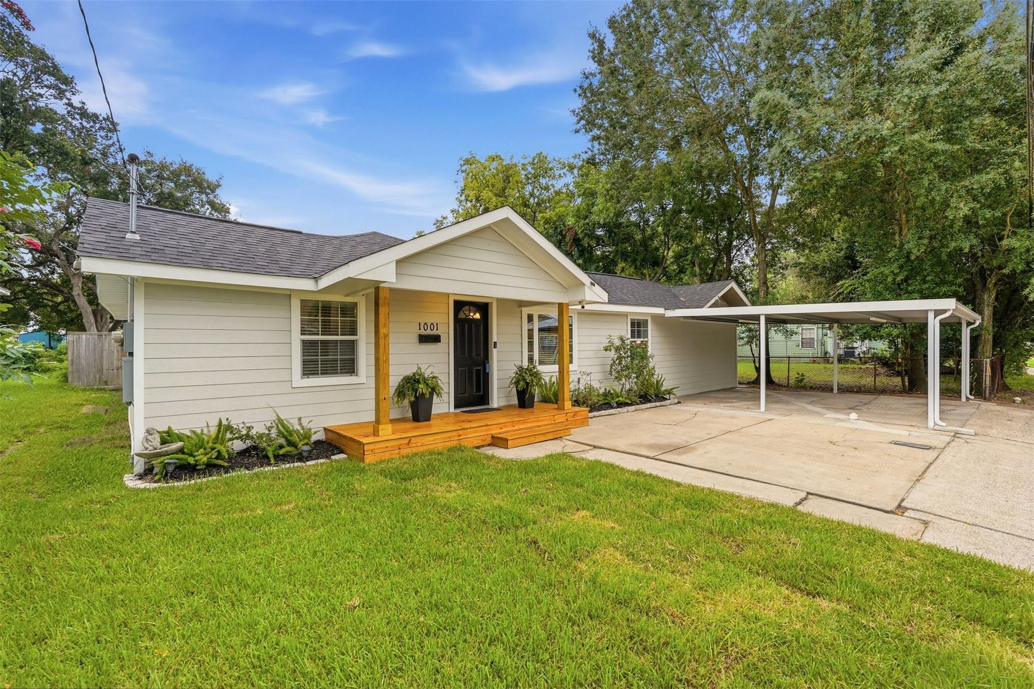 1001 Joseph St, Pasadena, TX 77506 photo