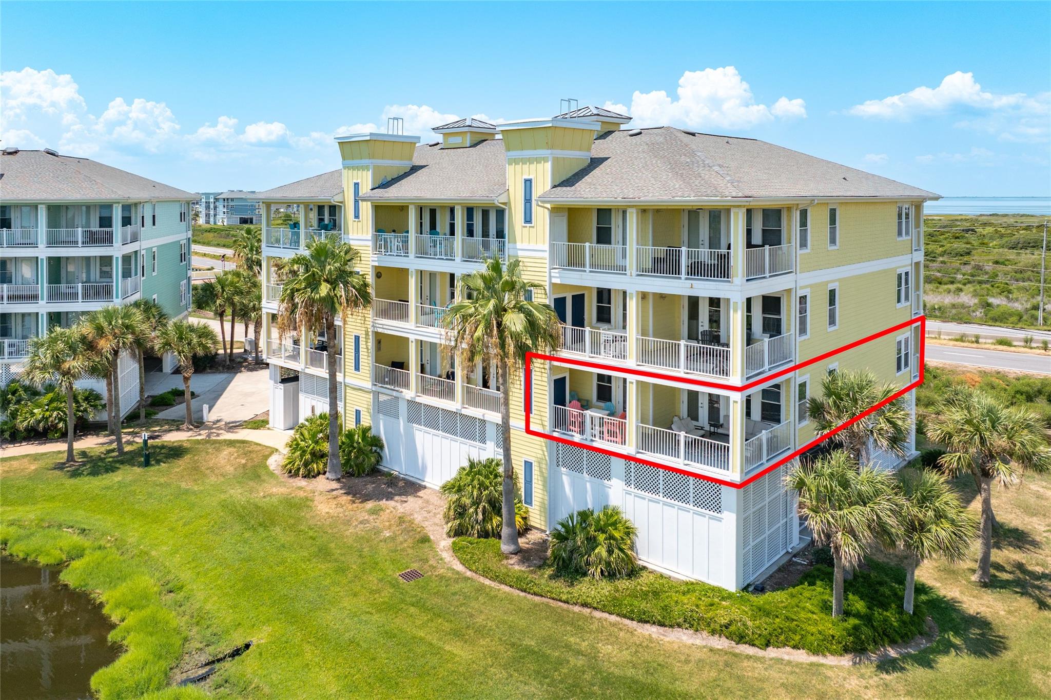 4111 Pointe West Dr, Galveston, TX 77554
