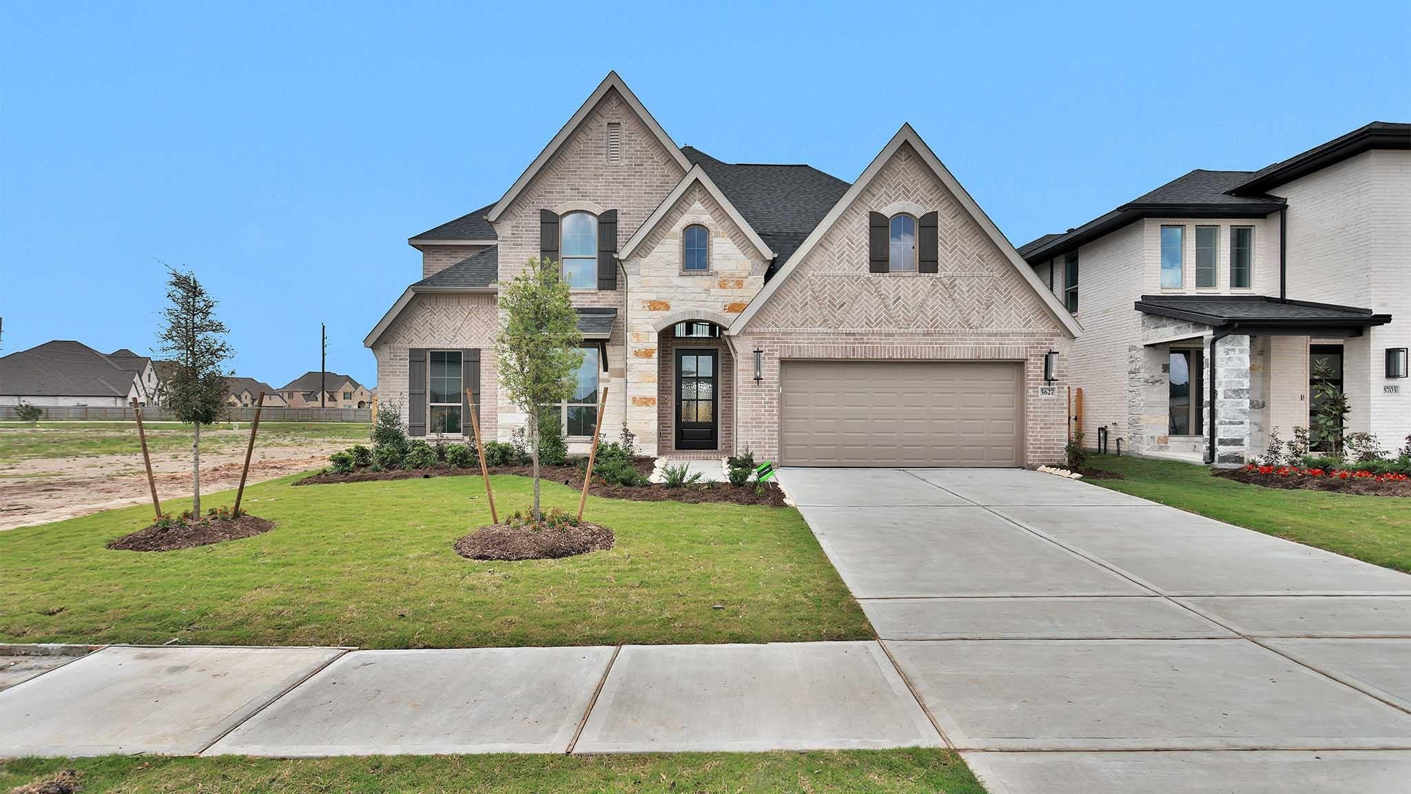 5627 Violet Ridge Dr, Richmond, TX 77469