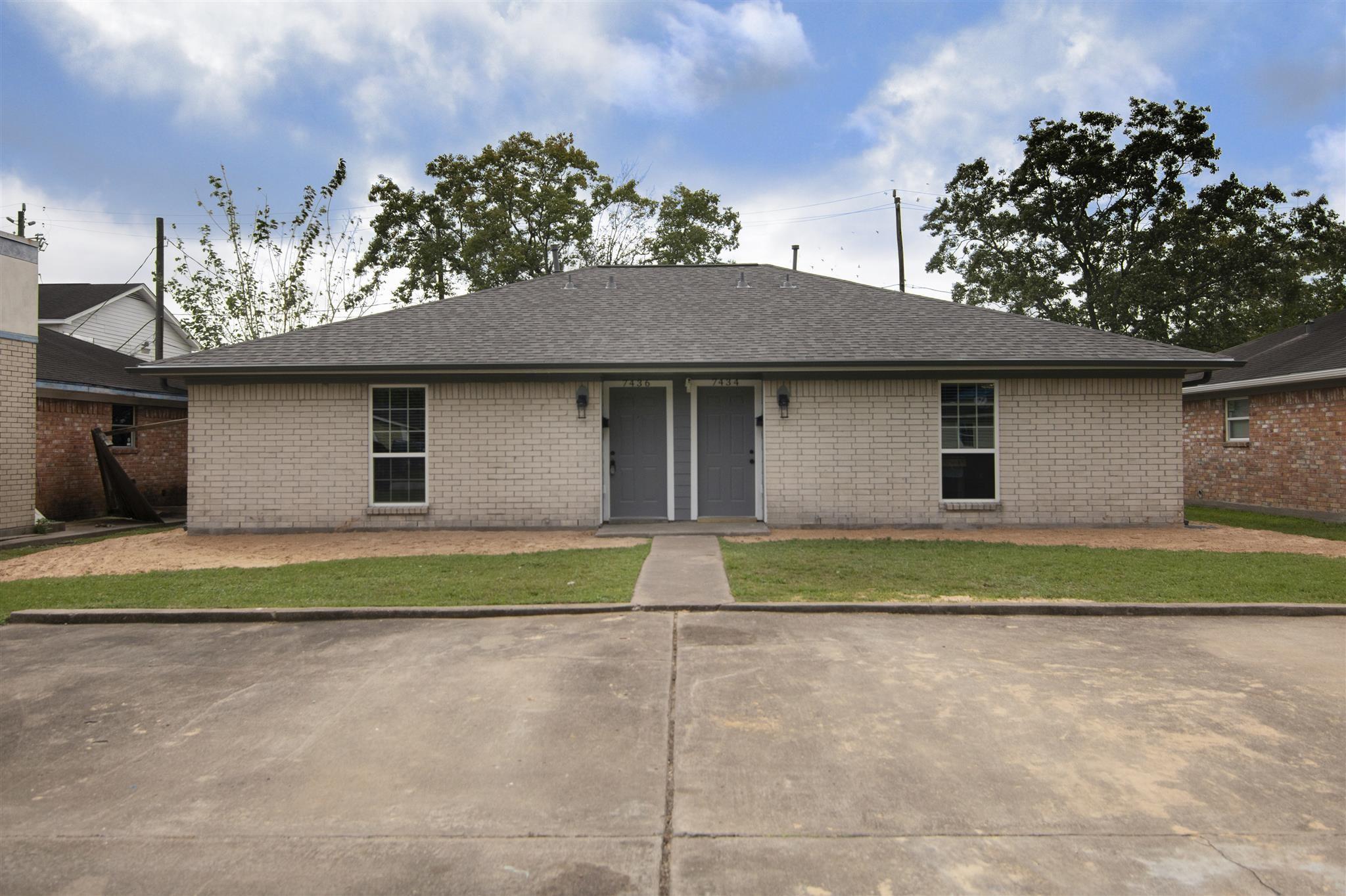 7434 Aljean Ln, Deer Park, TX 77536