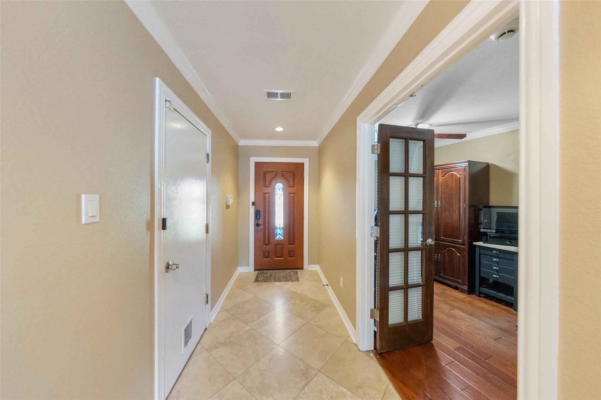 764 Lake View Dr, Montgomery, TX 77356 photo