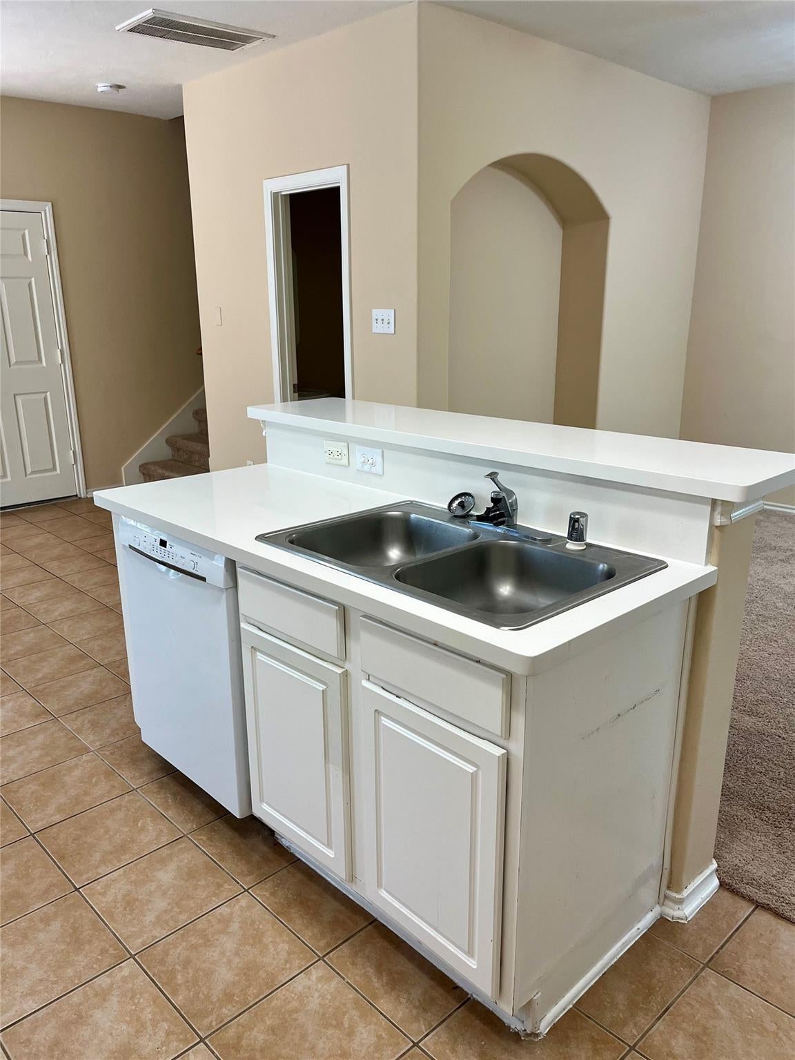 231 N Burberry Park Cir, The Woodlands, TX 77382 photo